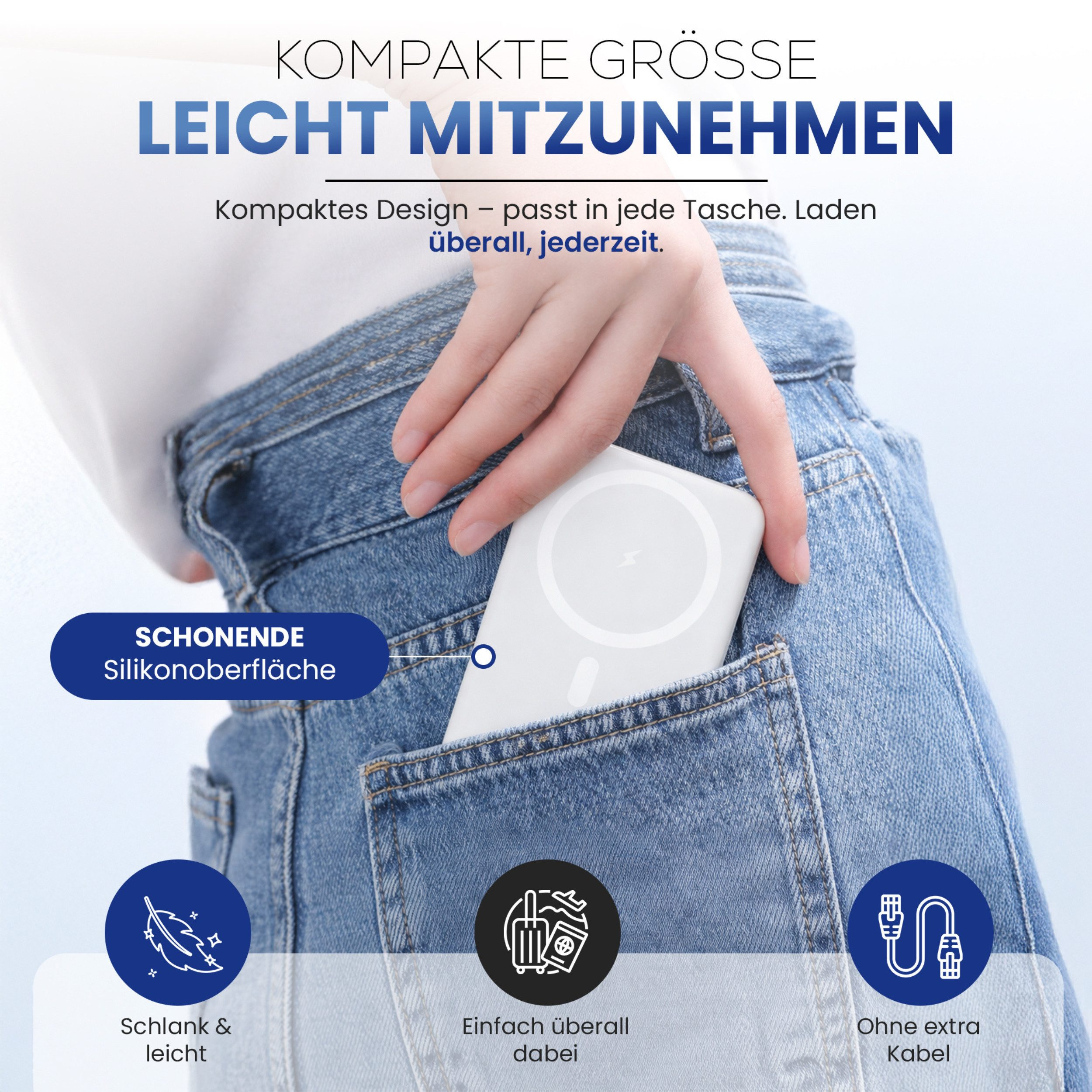 Ein weißes Ladegerät steckt in einer Jeans-Tasche. Schlank und leicht.