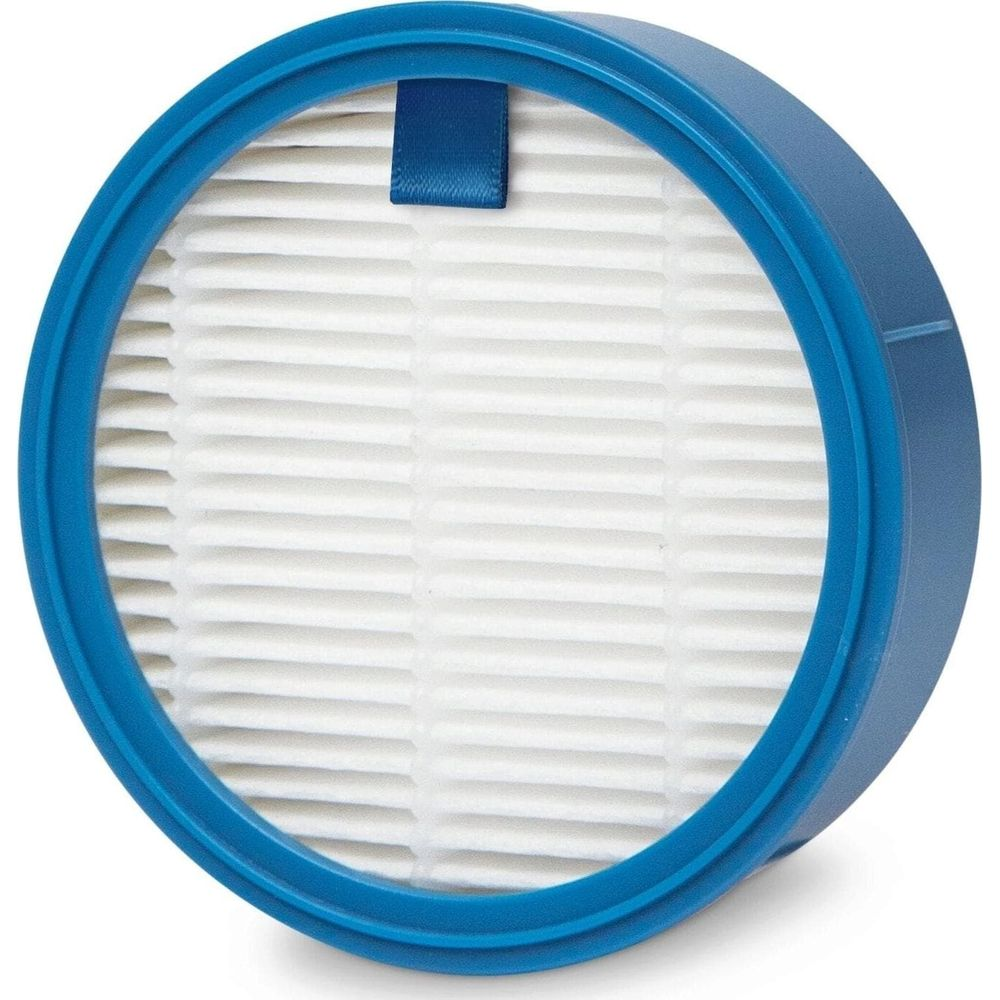 Ein blauer runder Staubsaugerfilter mit weißem Faltenpapier und einer blauen Schlaufe.