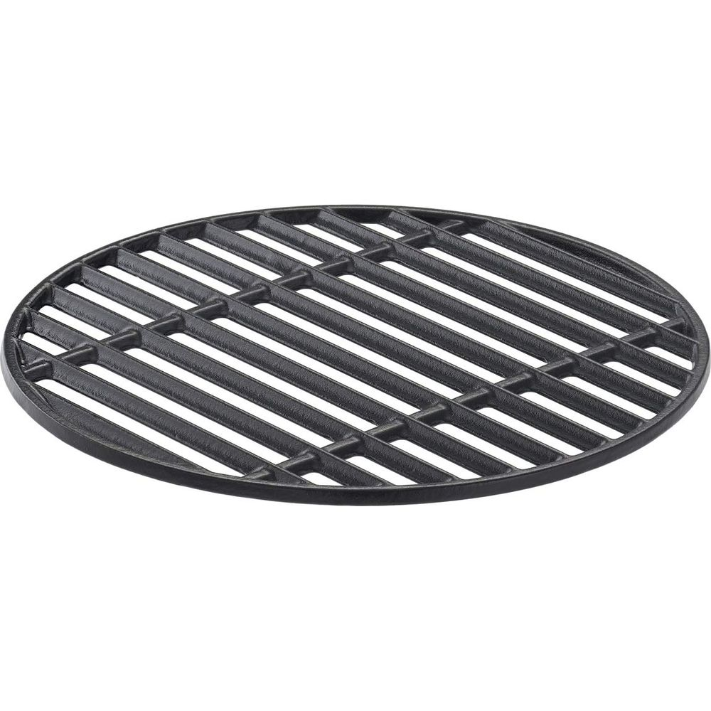 Una griglia rotonda in ghisa nera con barre parallele.
