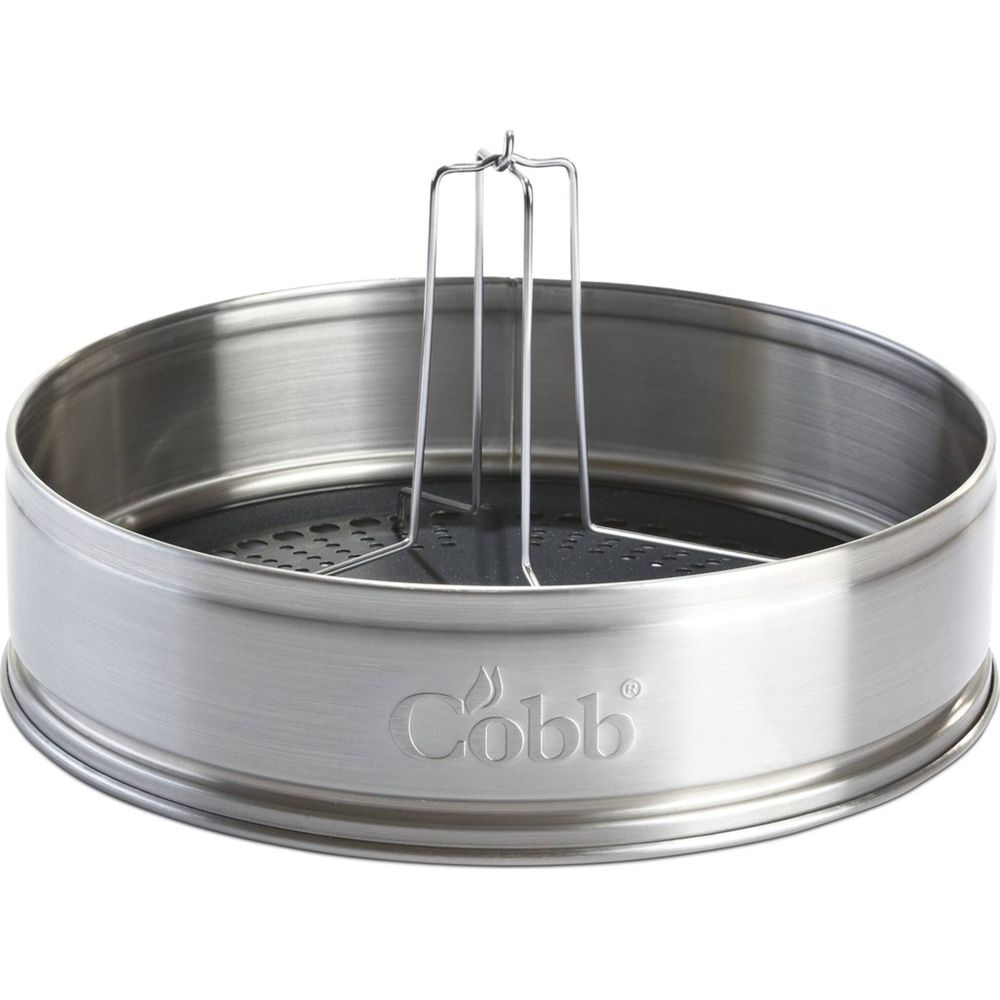 Una griglia rotonda in metallo con un supporto verticale centrale, con il logo Cobb.