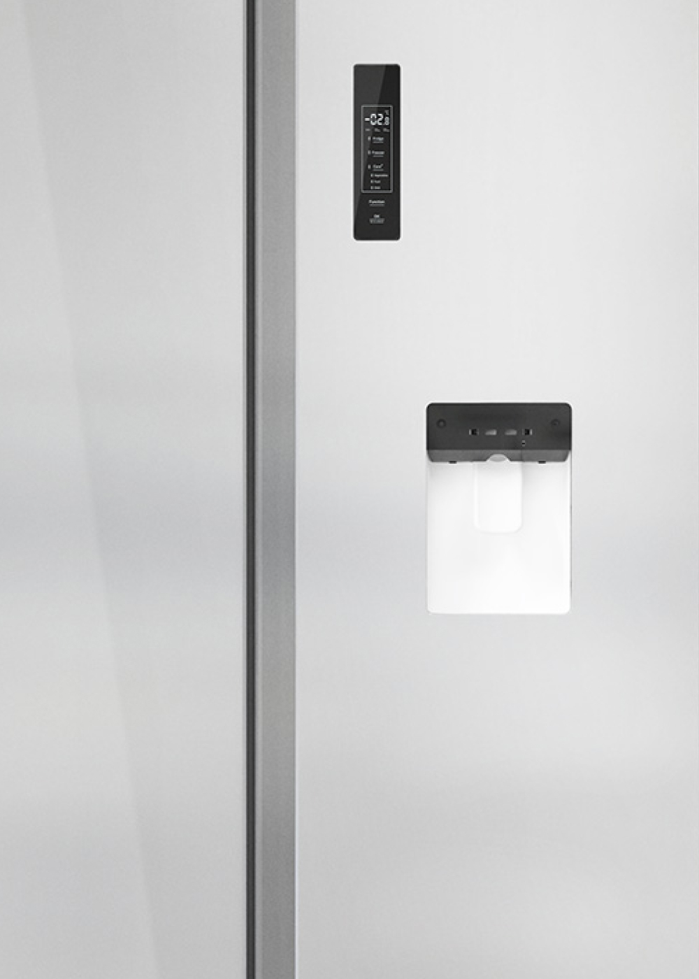 Puerta de refrigerador blanca con pantalla digital y dispensador de agua.