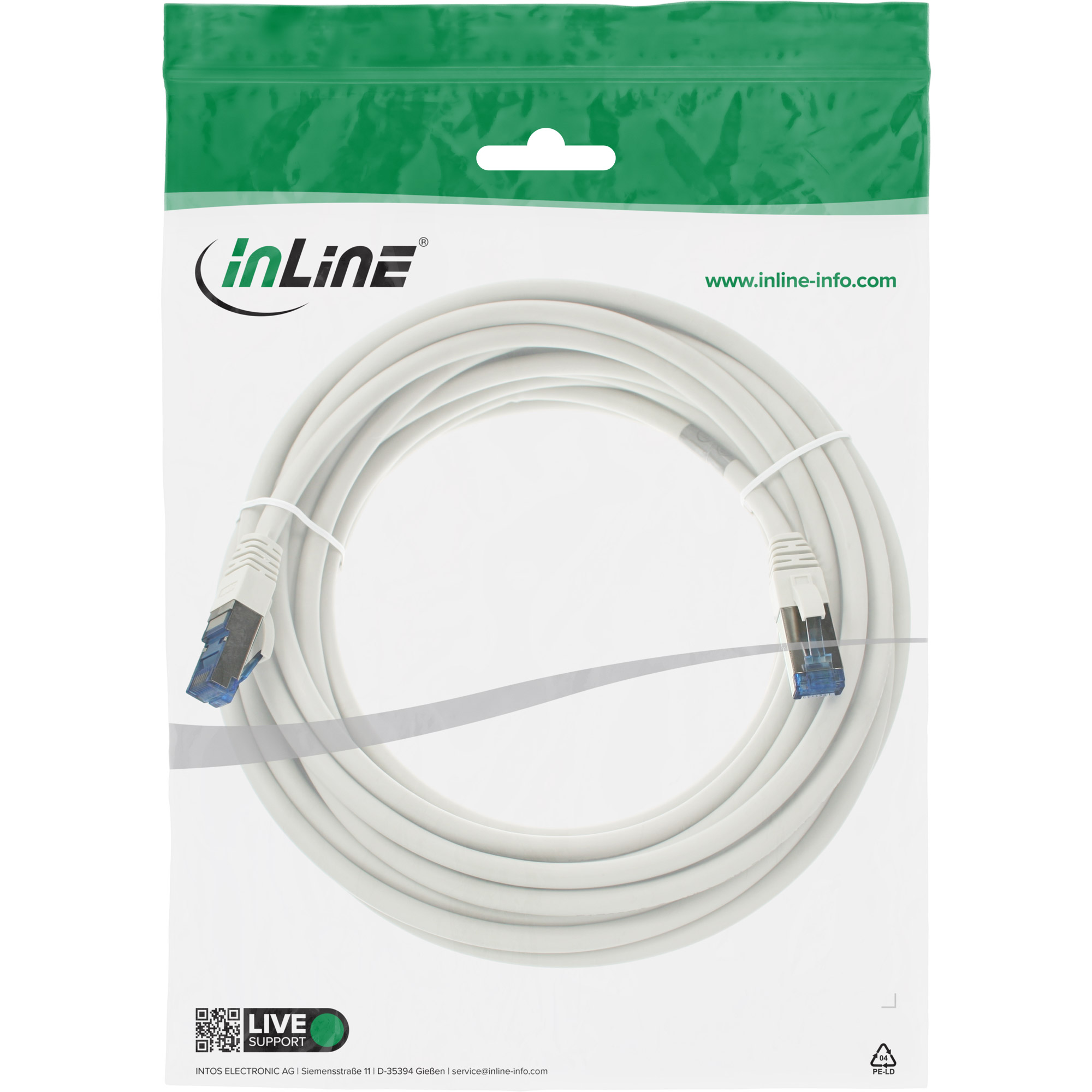 Un cavo di rete bianco con connettori blu, confezionato in un sacchetto verde e bianco.
