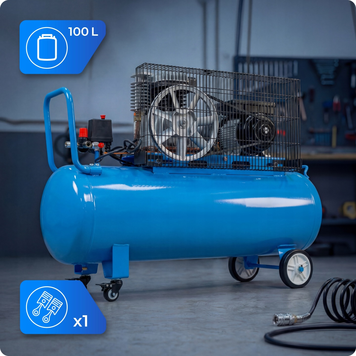 Niebieski kompresor powietrza 100 L z kołami i klatką ochronną.