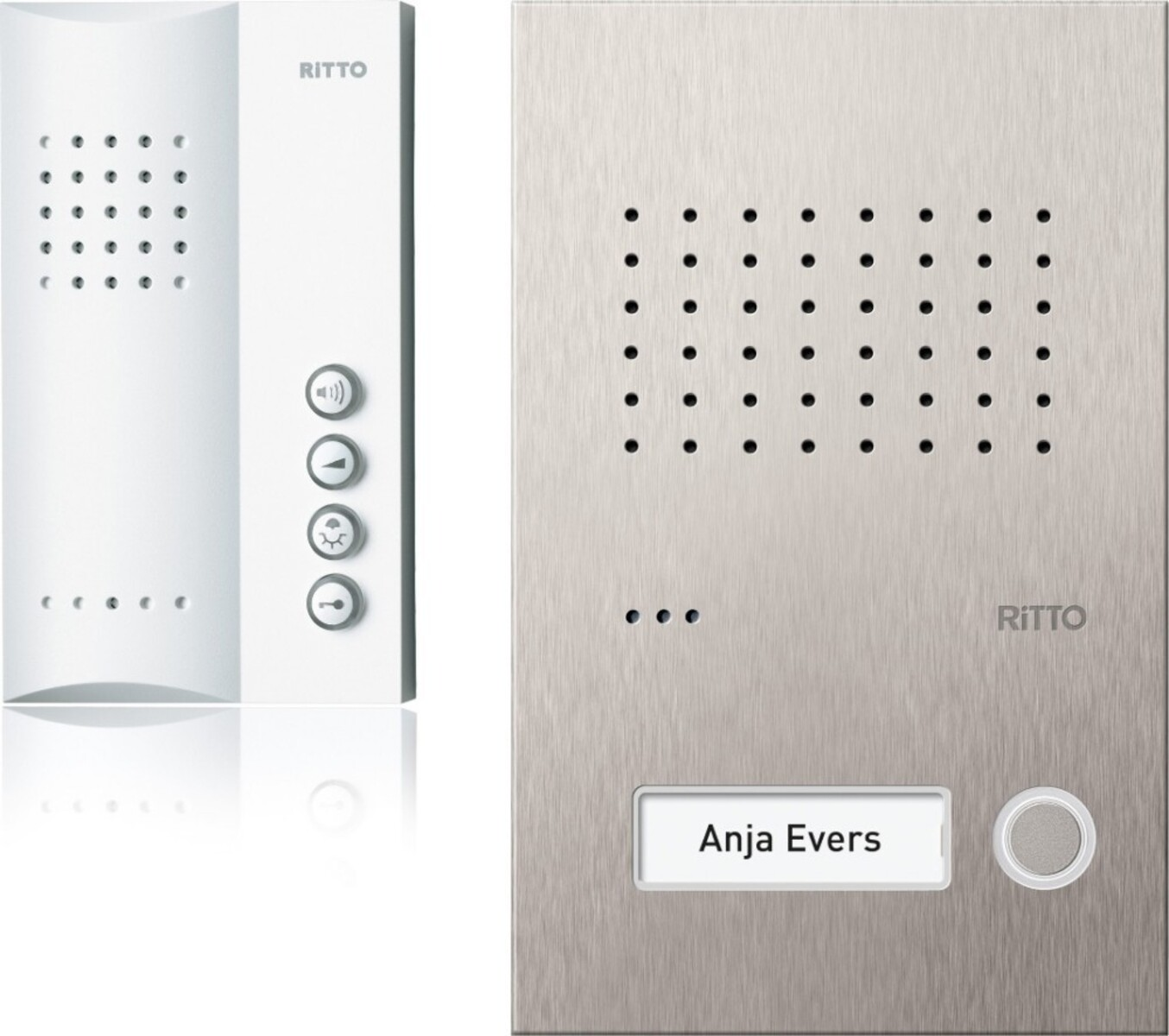Un modulo citofono RITTO bianco e uno argentato uno accanto all'altro.