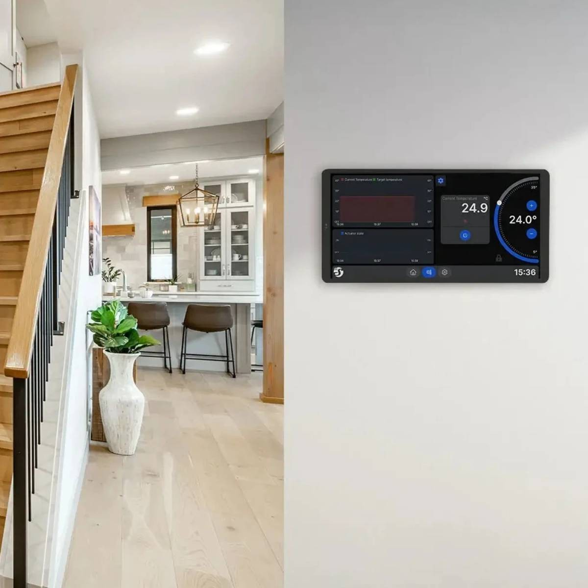 Un termostato per la casa intelligente mostra temperature di 24,9 e 24,0 gradi.