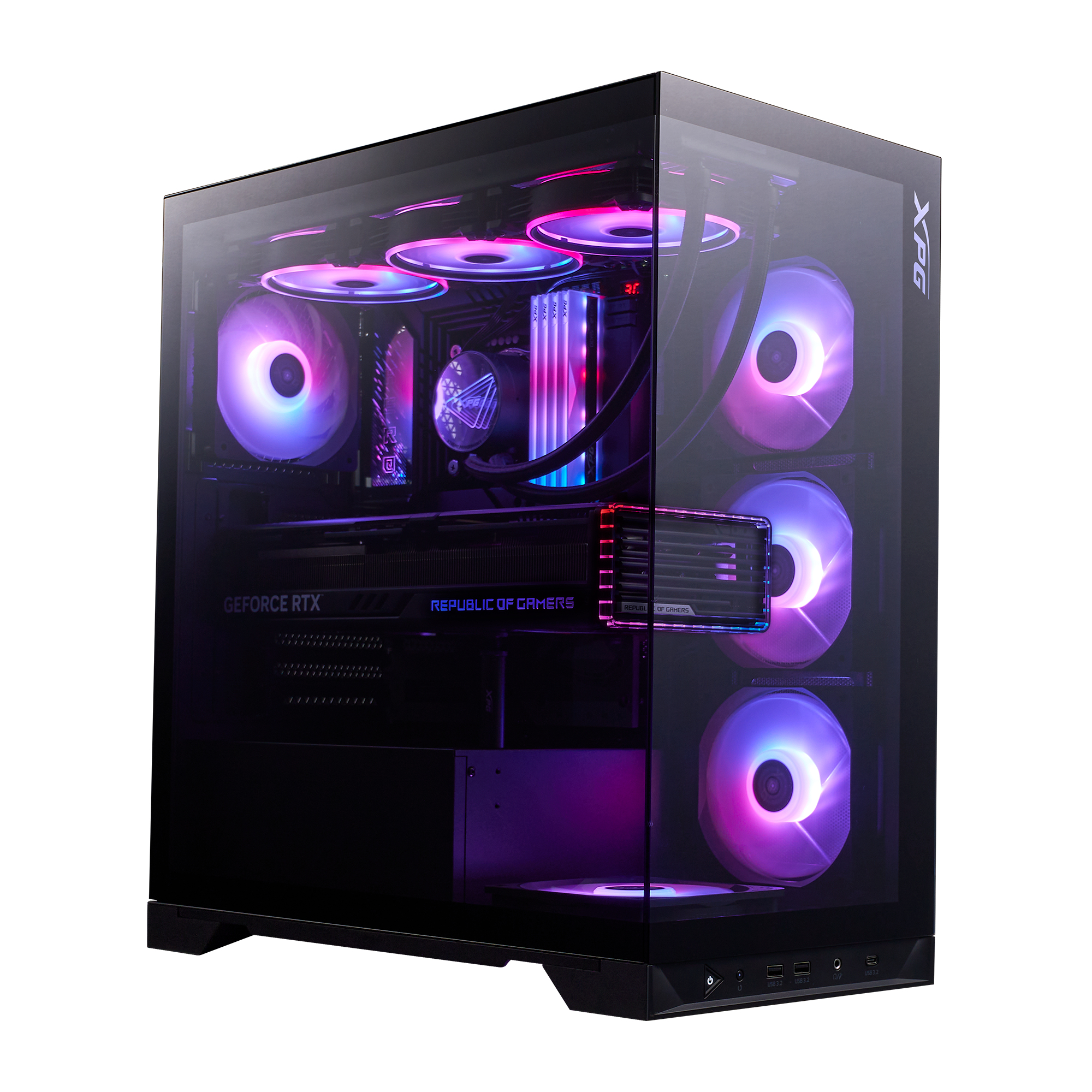 Un case PC con frontale in vetro, ventole RGB, che mostra i marchi XPG e GeForce RTX.