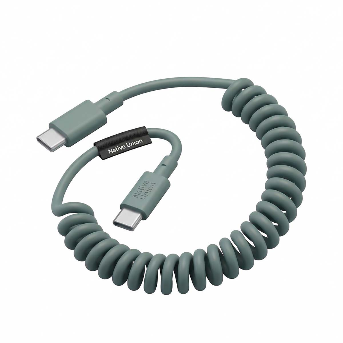 Un cavo USB-C grigio-verde a spirale con marchio Native Union.