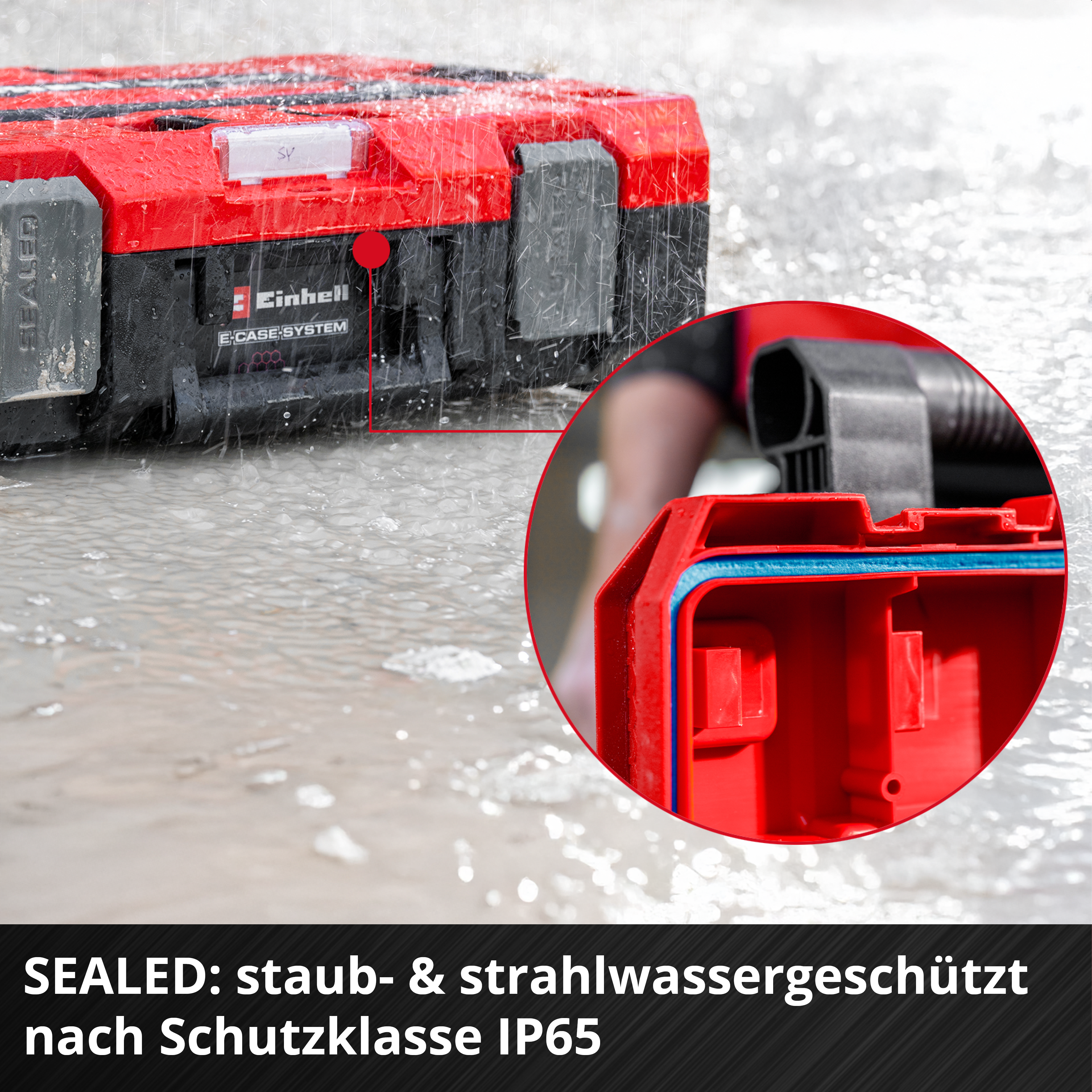 Rote und schwarze Werkzeugkiste im Regen, Nahaufnahme zeigt Dichtung.