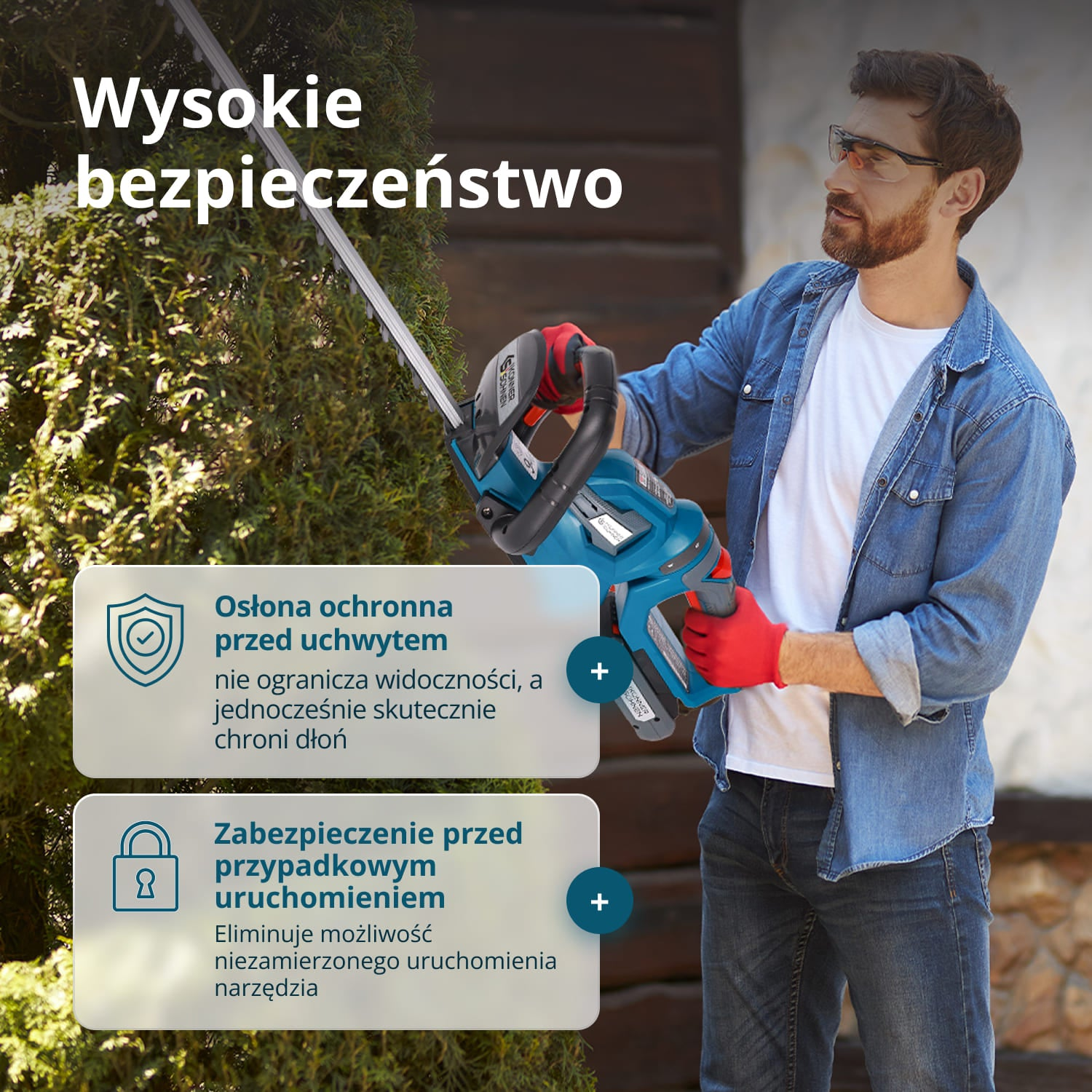 Mężczyzna w okularach ochronnych przycina żywopłot nożycami elektrycznymi.