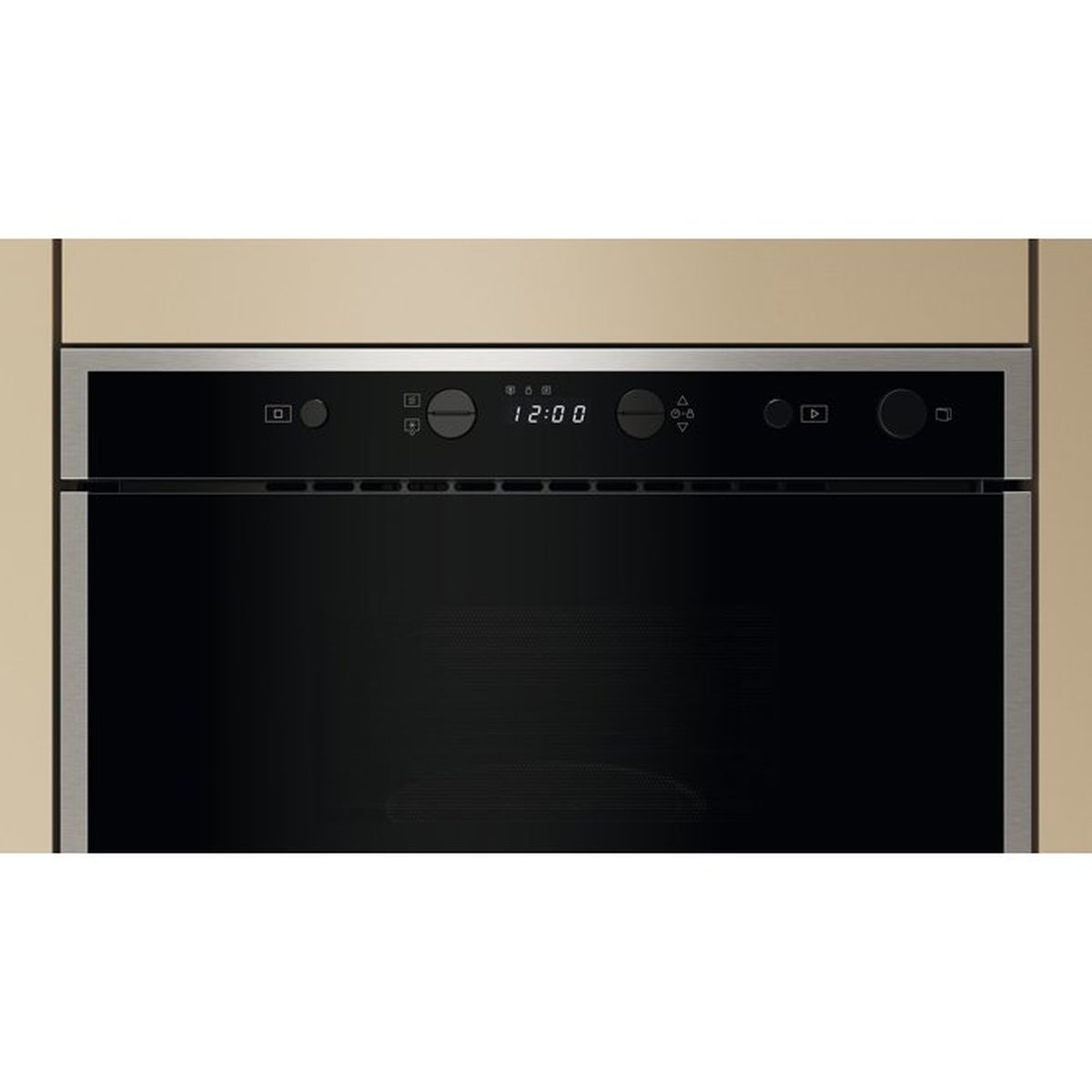 Horno empotrable de acero inoxidable con puerta negra y pantalla digital.