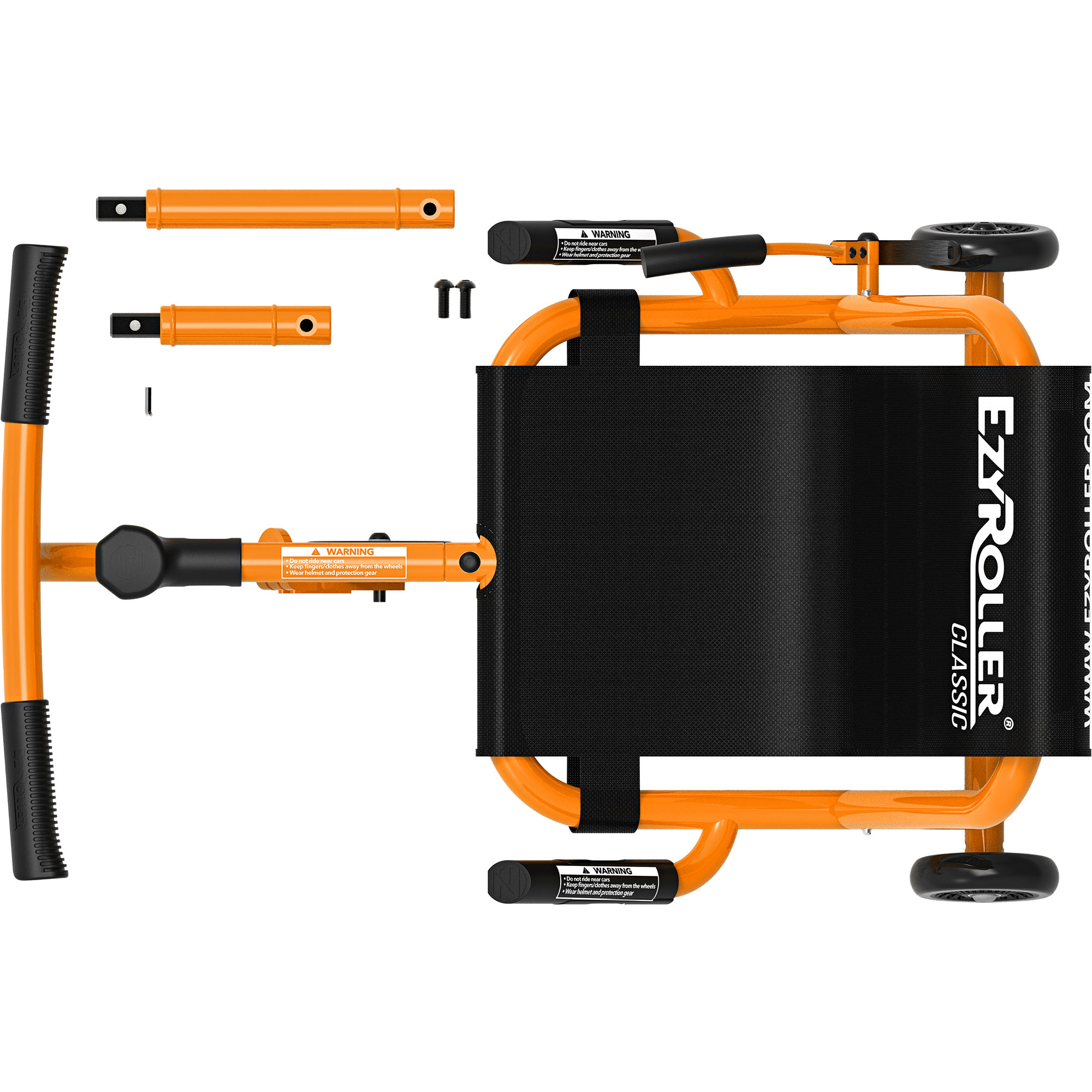 Ein orangefarbener Ezyroller mit schwarzem Sitz und Rädern. Teile liegen daneben.
