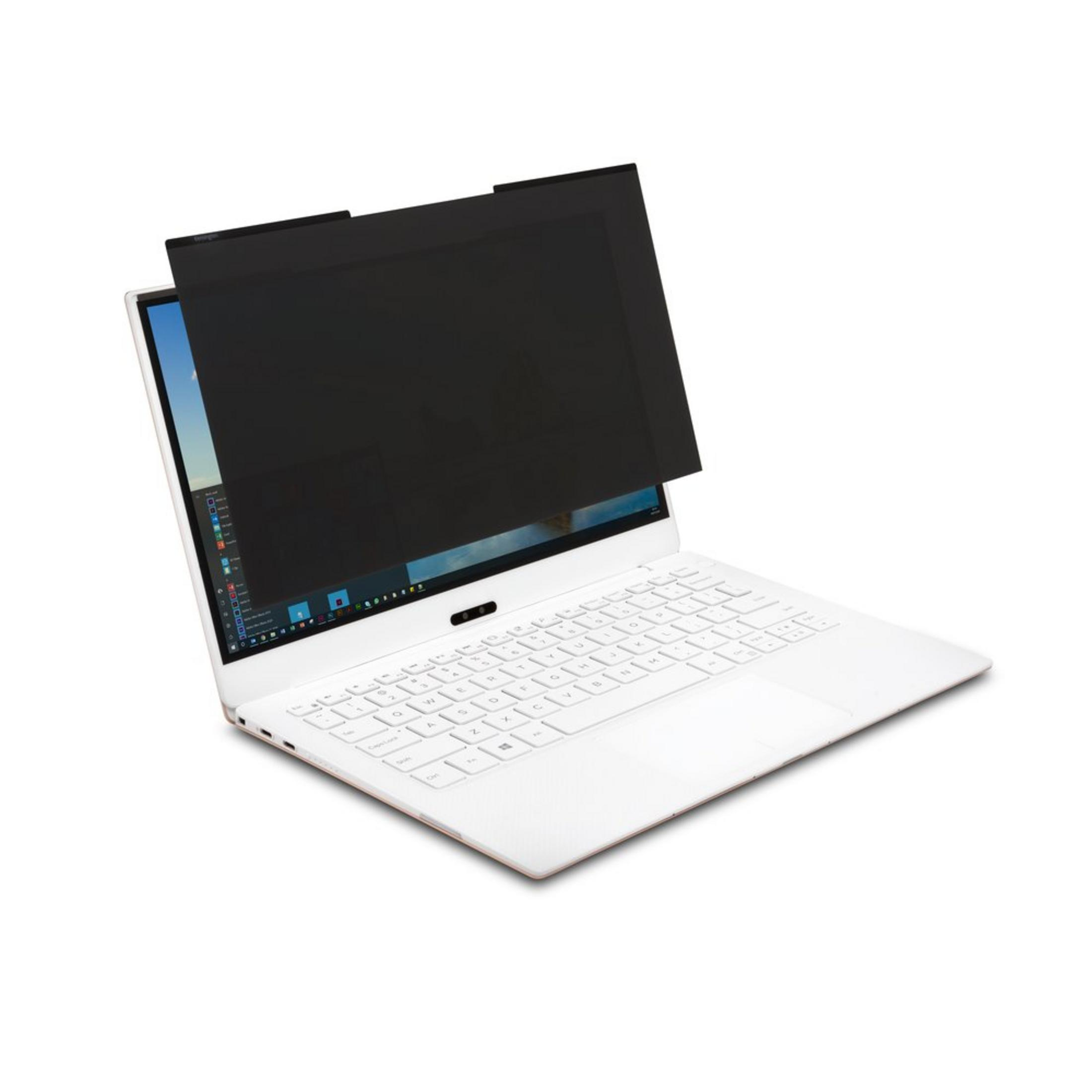 Un laptop bianco con filtro privacy sullo schermo.