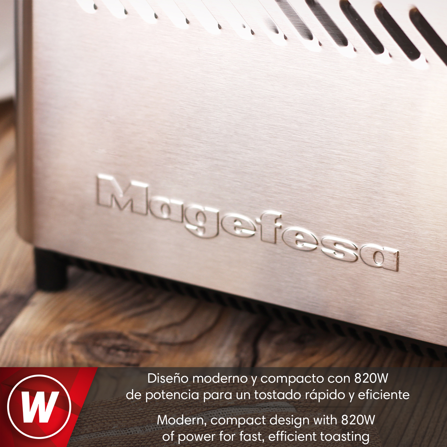 Tostadora moderna y compacta de 820W en metal cepillado.