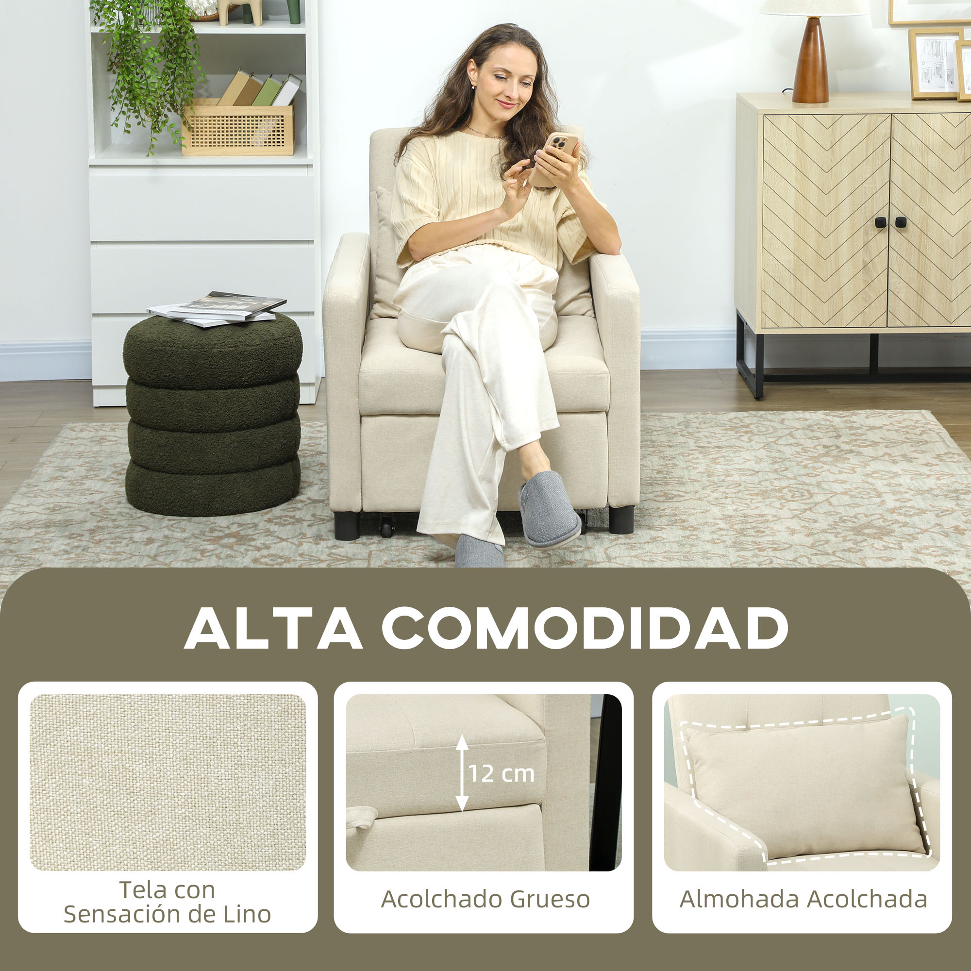 Una mujer sentada en un sillón mirando su móvil, junto a un taburete y un armario.