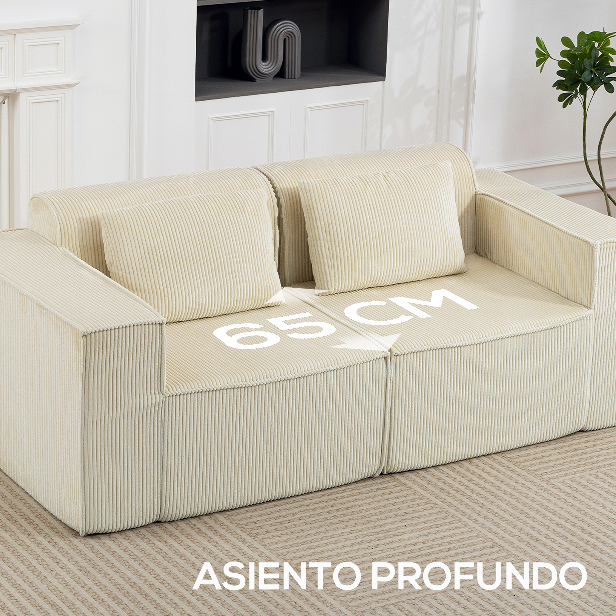 Sofá de pana beige con dos cojines, muestra '65 CM'.