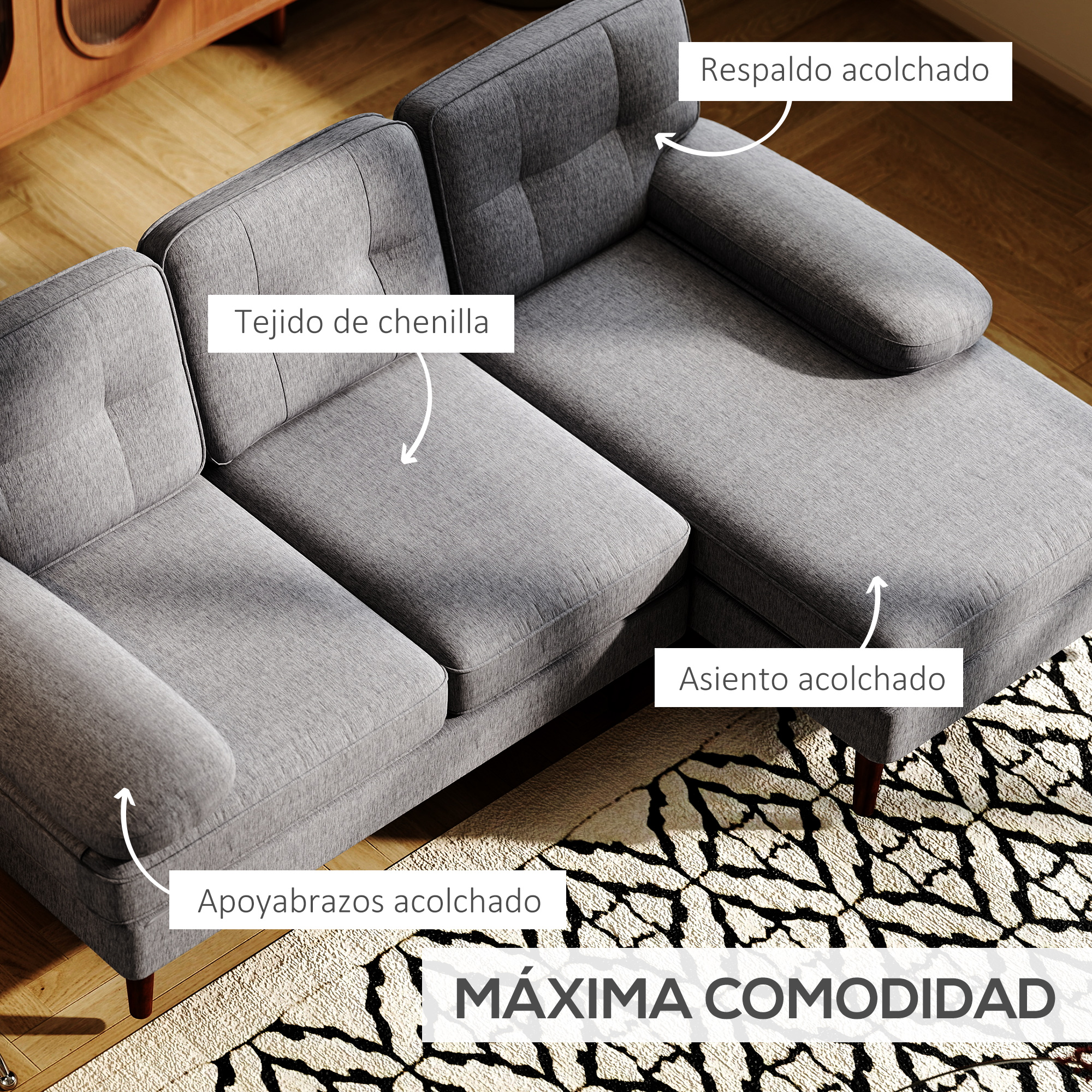 Sofá gris con tejido de chenilla, brazos, respaldo y asiento acolchados.
