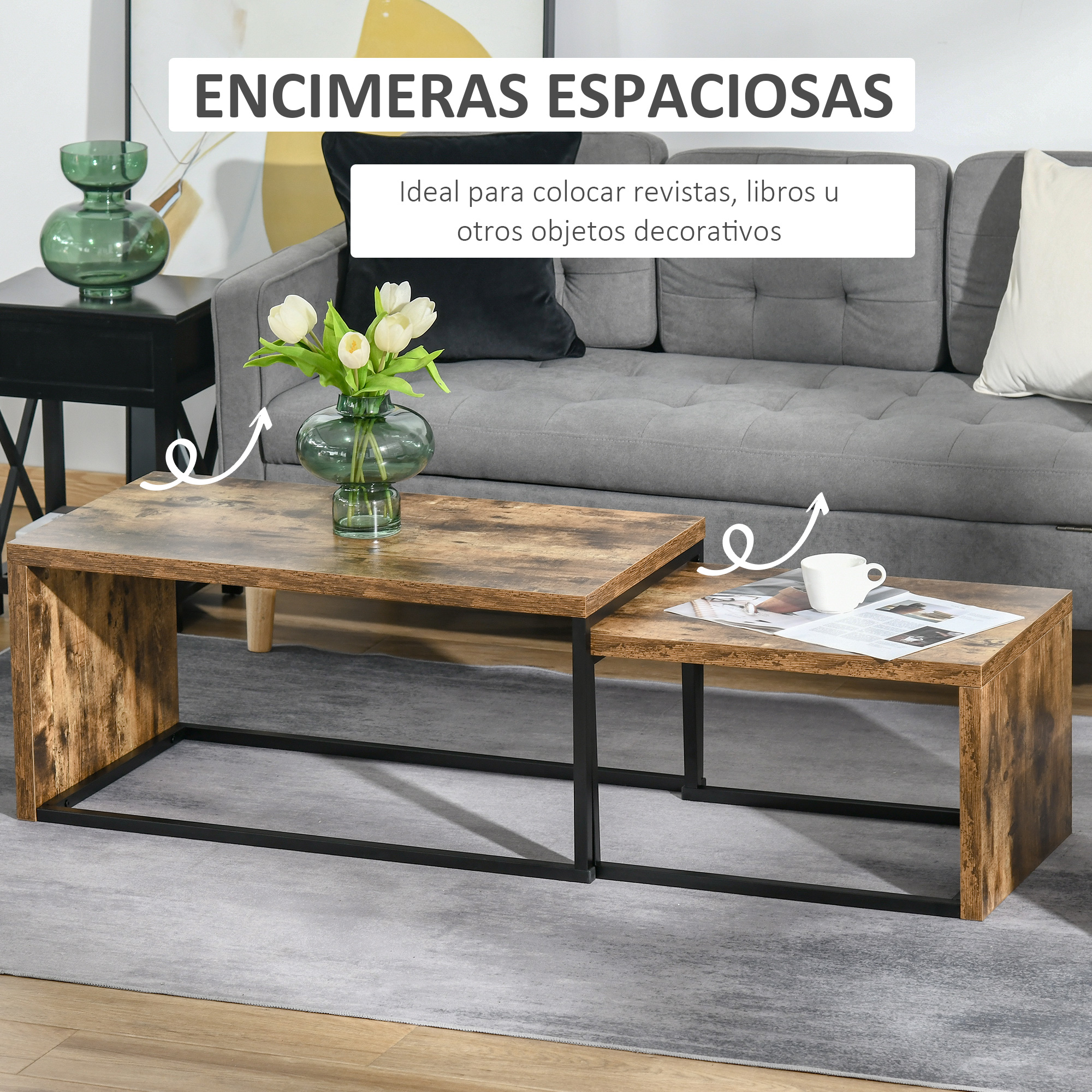 Dos mesas de centro de madera rústica con marcos de metal negro, una con tulipanes, otra con taza.