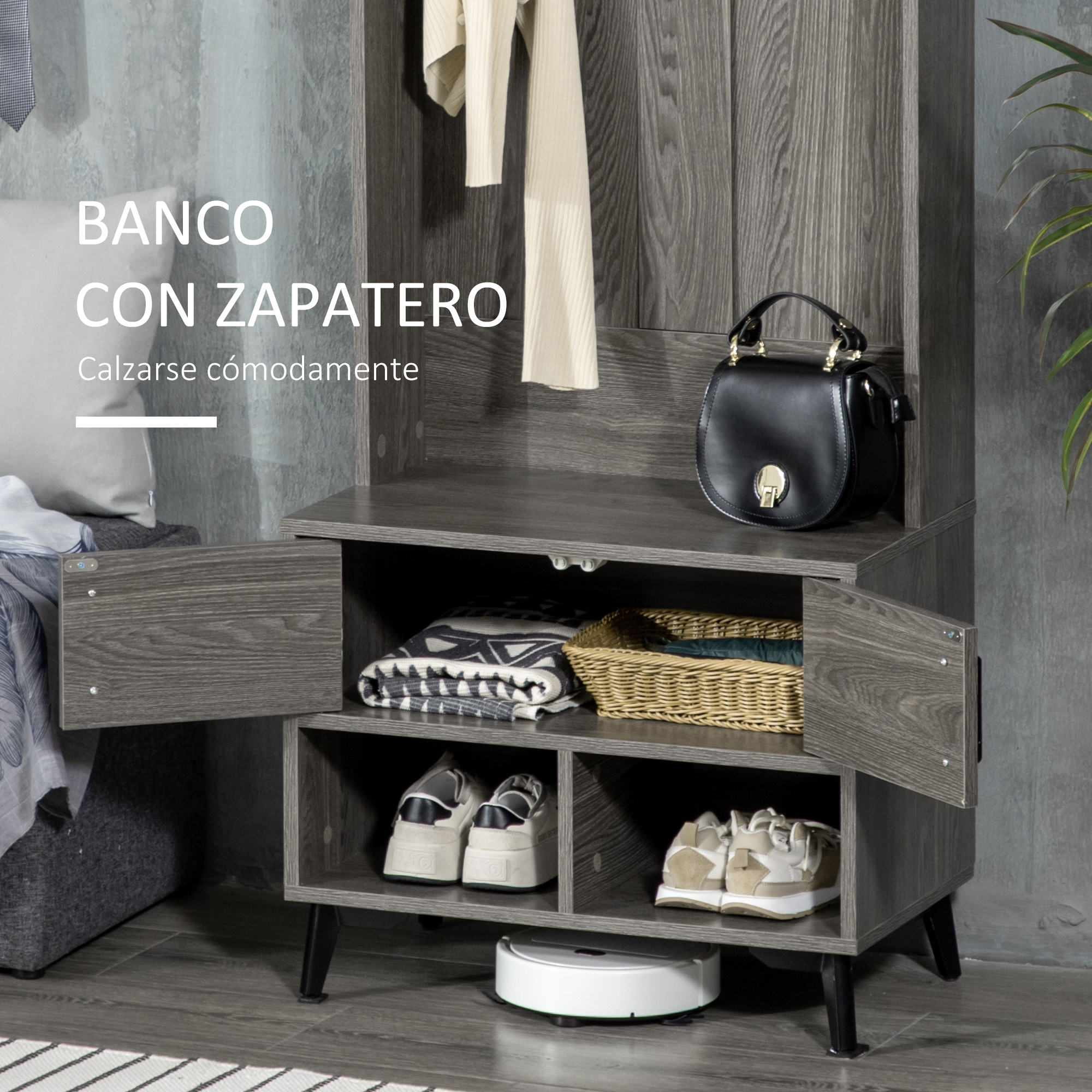Mueble de madera gris con estantes abiertos, zapatos, bolso y robot aspirador.
