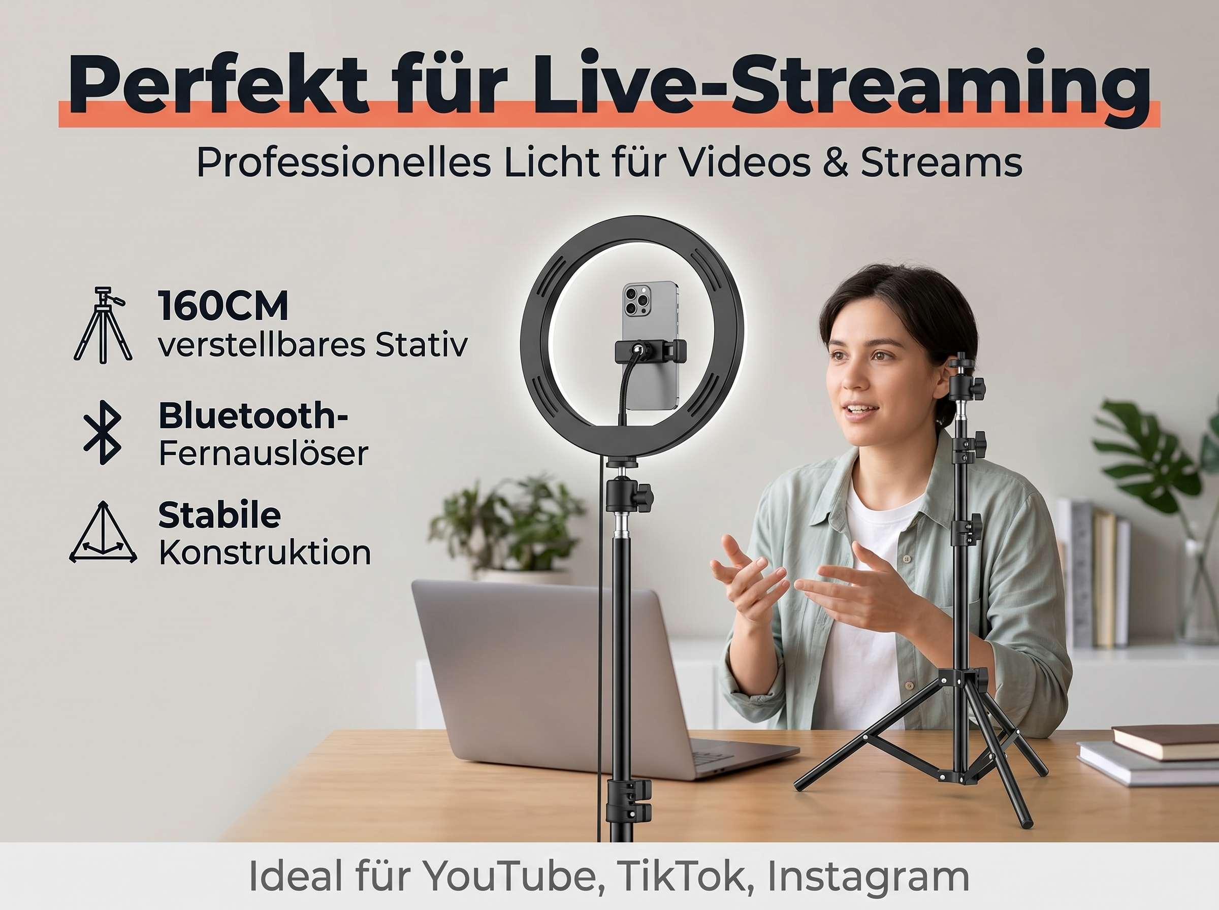 Frau mit Ringlicht und Handy für Live-Streaming, Laptop auf dem Tisch.