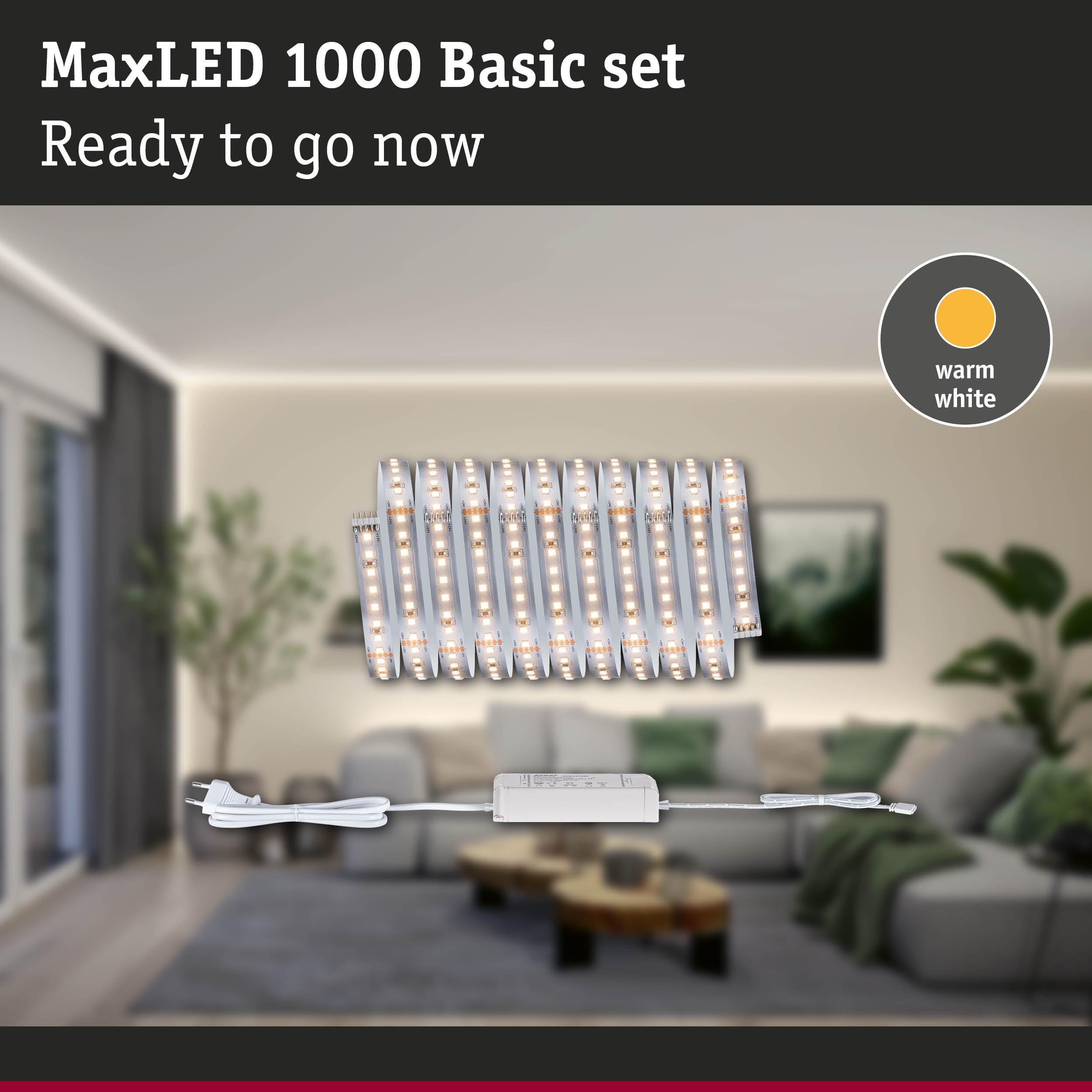LED-Streifen mit Netzteil und Stecker, warmweiß leuchtend.