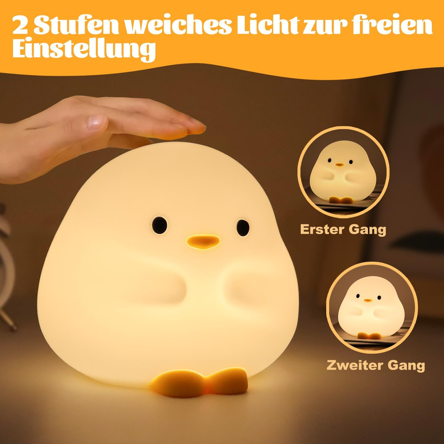 Eine Hand berührt eine gelbe Kükenlampe mit zwei Helligkeitsstufen.