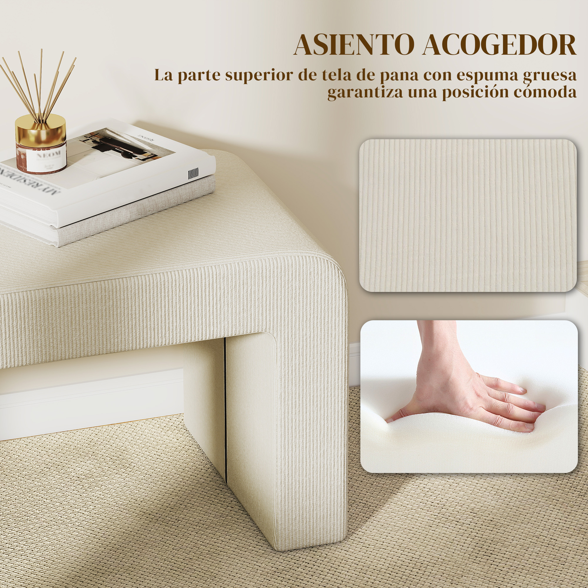 Un otomana beige con superficie de tela texturizada y acolchado de espuma.