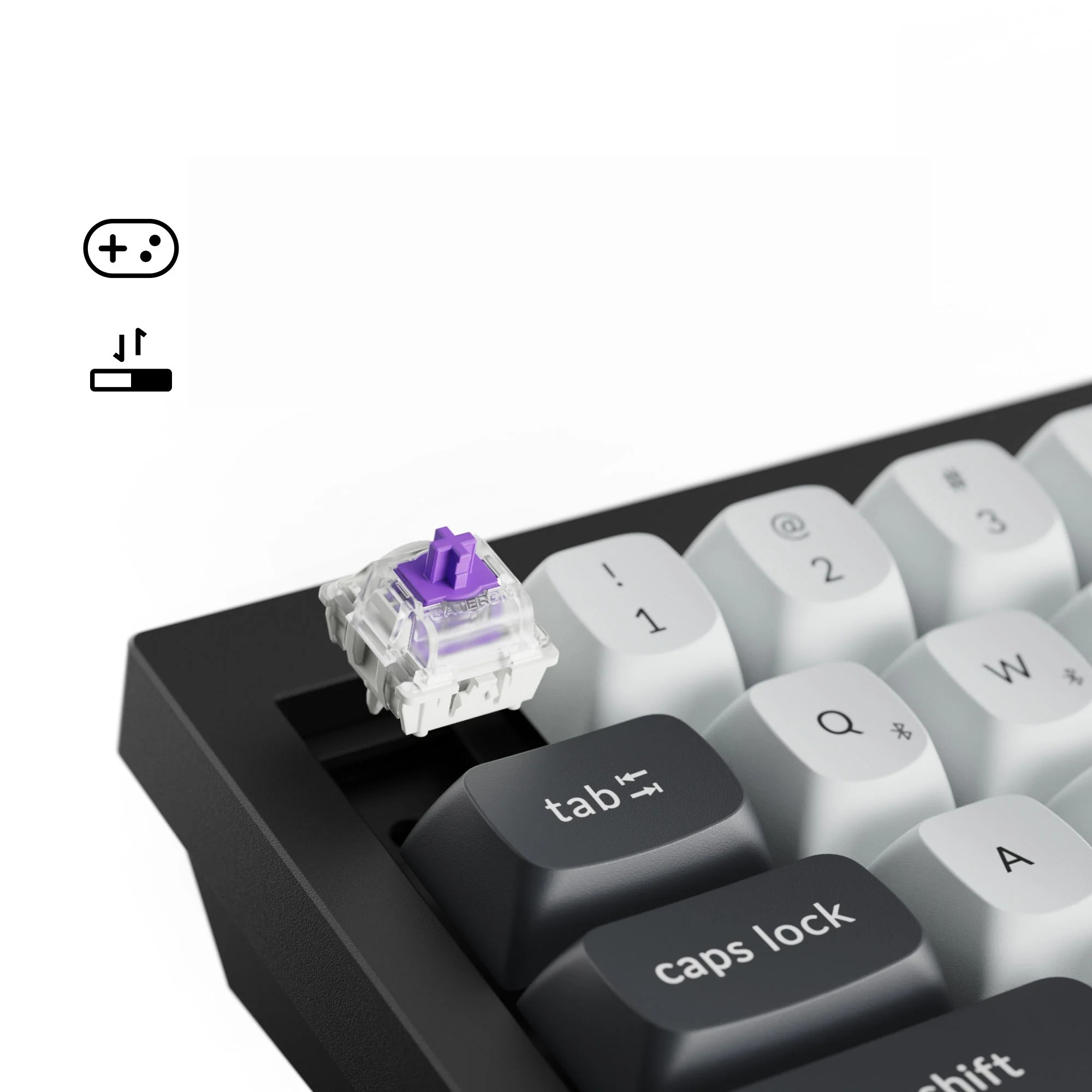 Zbliżenie klawiatury z fioletowym przełącznikiem i białymi klawiszami.