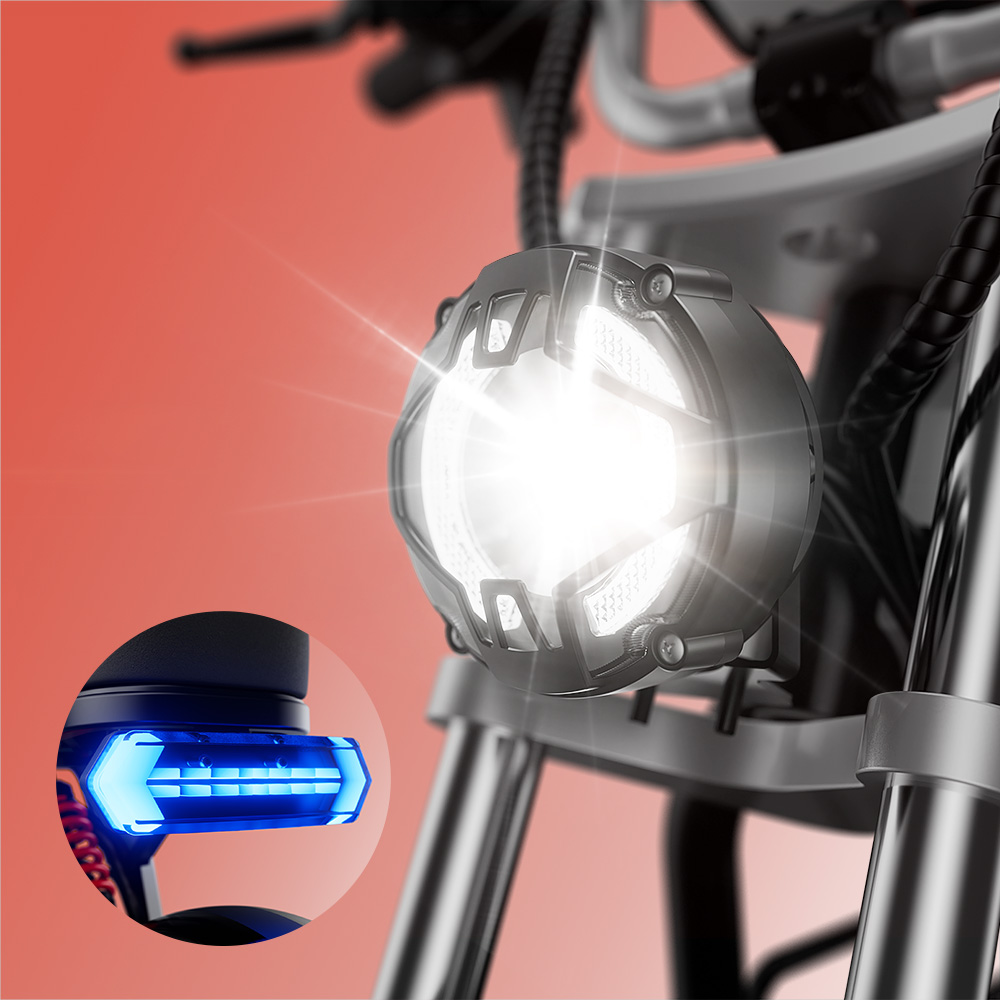 Un faro di moto brilla intensamente, con una freccia direzionale blu accanto.