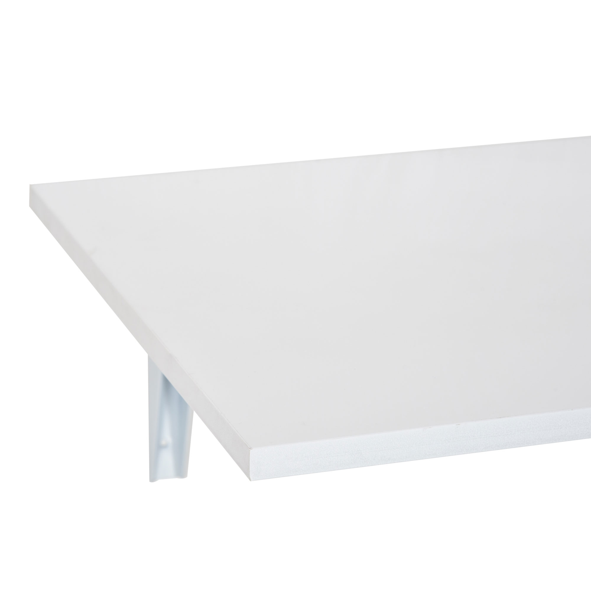 Una mesa blanca con una pata de metal, aislada sobre fondo blanco.