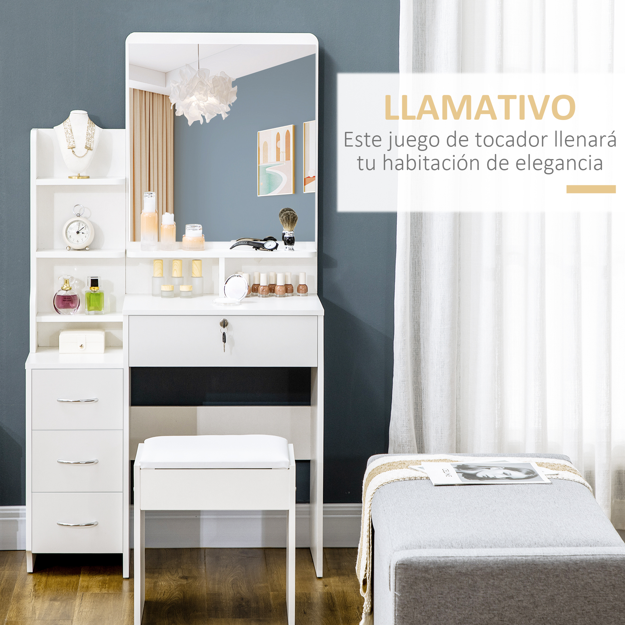 Tocador con espejo, cajones, taburete y artículos decorativos.