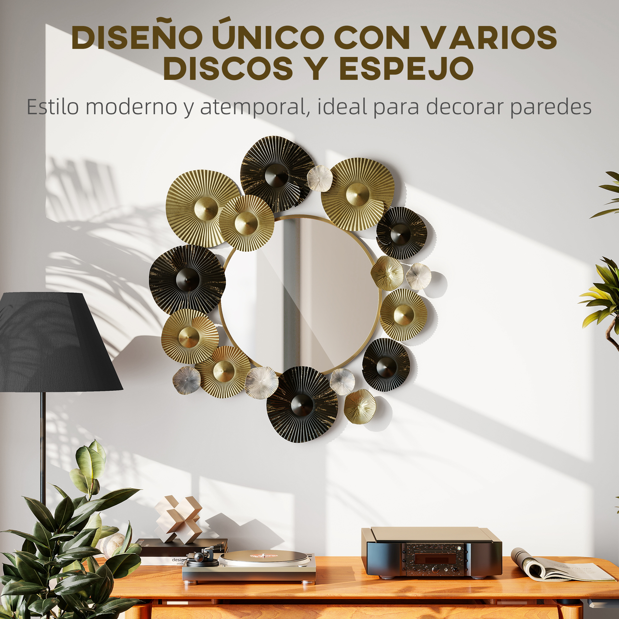 Un espejo con diseño de disco dorado y negro en una pared, junto a una lámpara y un tocadiscos.