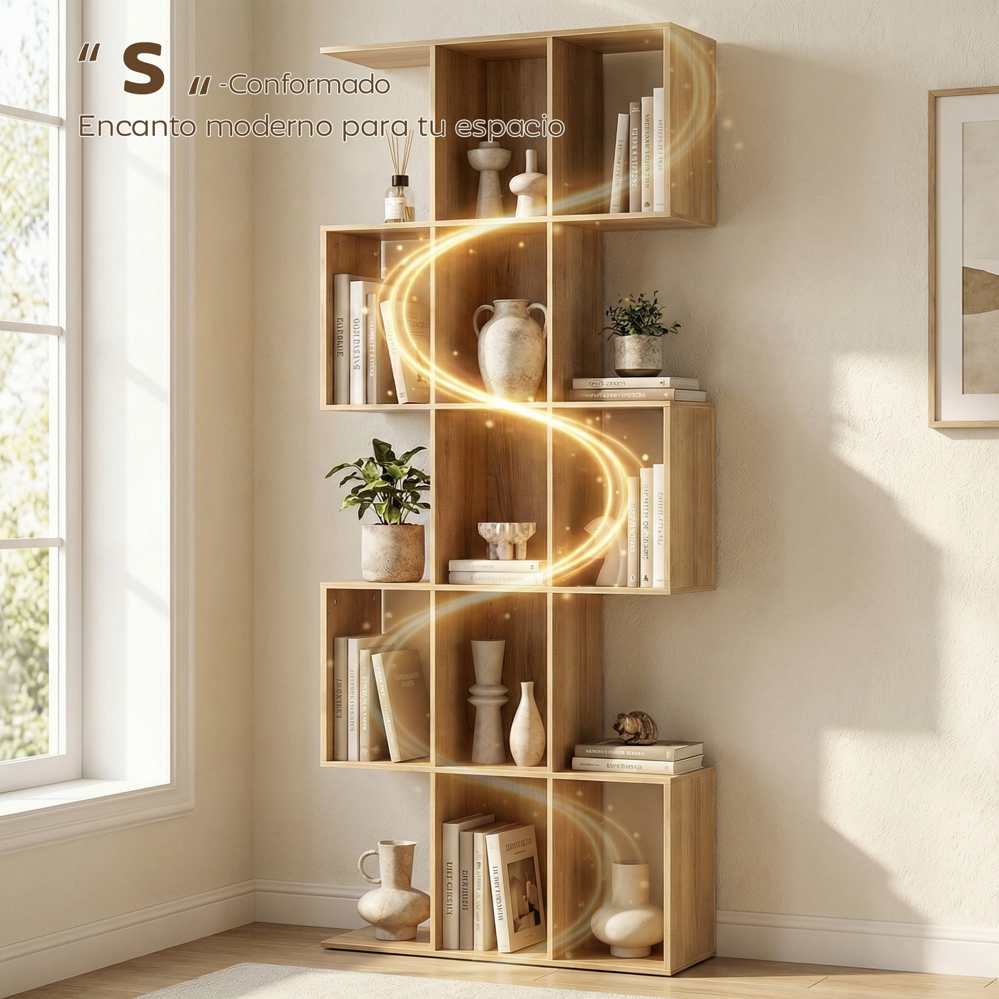 Una estantería de madera con jarrones, plantas y libros, iluminada por luz dorada.