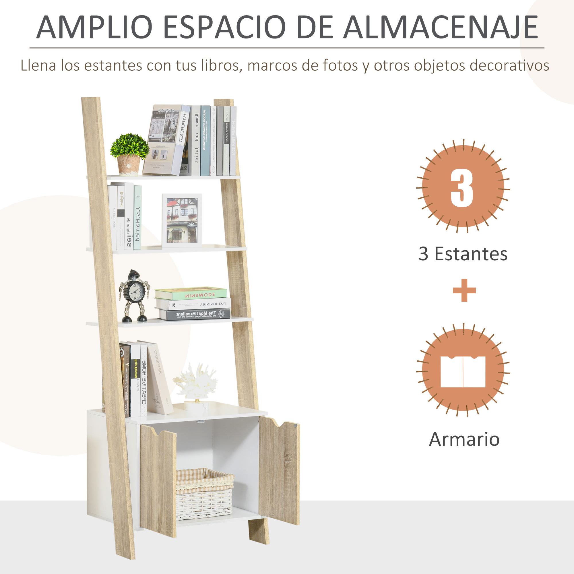 Una estantería estrecha, blanca y de madera con libros, marcos y decoración.