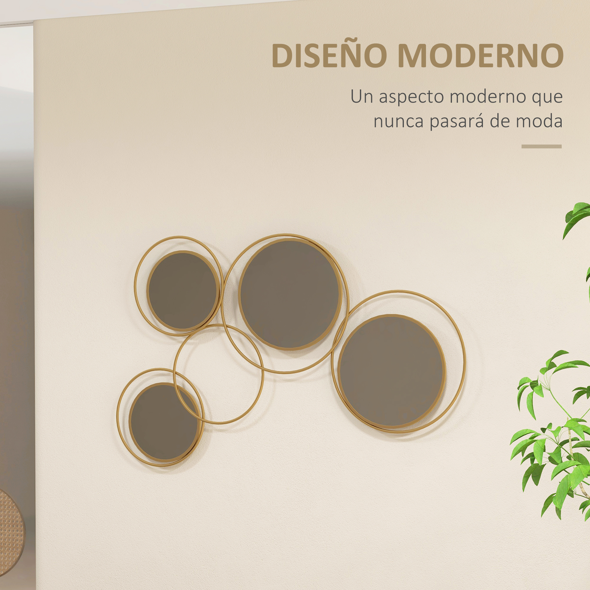 Círculos dorados con espejos grises en pared crema, junto a planta.