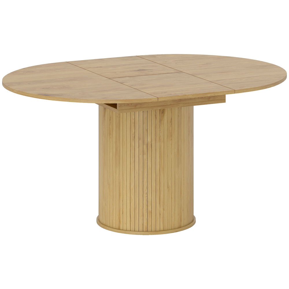Una mesa ovalada de madera con pedestal acanalado sobre fondo blanco.