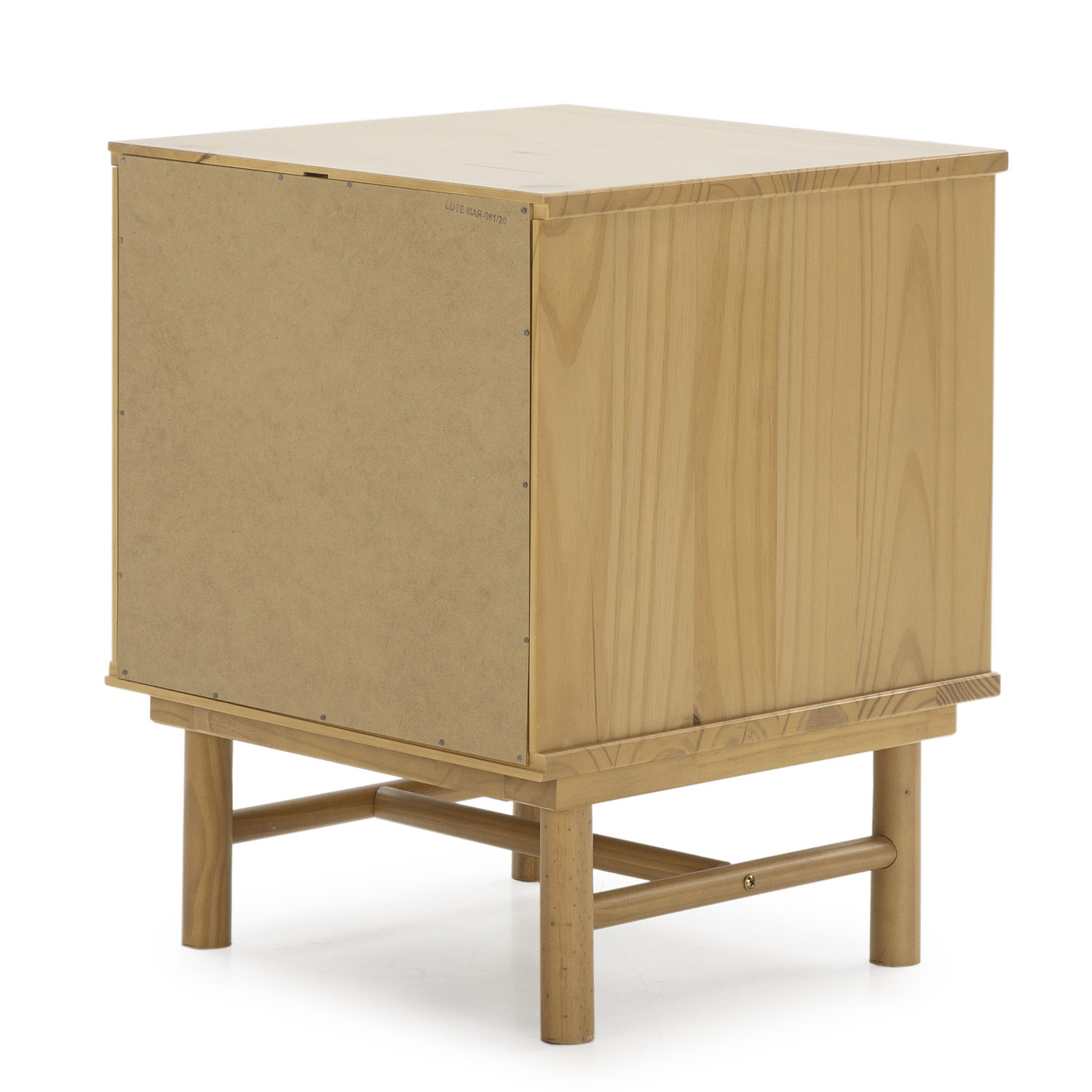 Una mesita de noche de madera con cuatro patas y panel trasero de aglomerado.