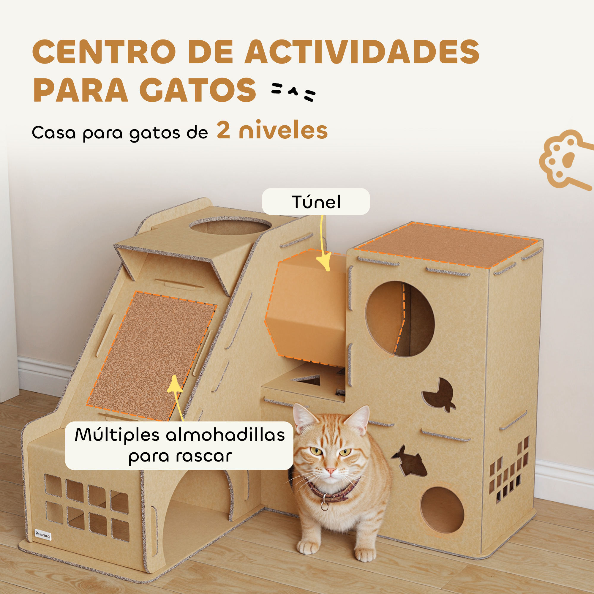 Un gato atigrado naranja se sienta frente a un centro de actividades para gatos de cartón de dos niveles.