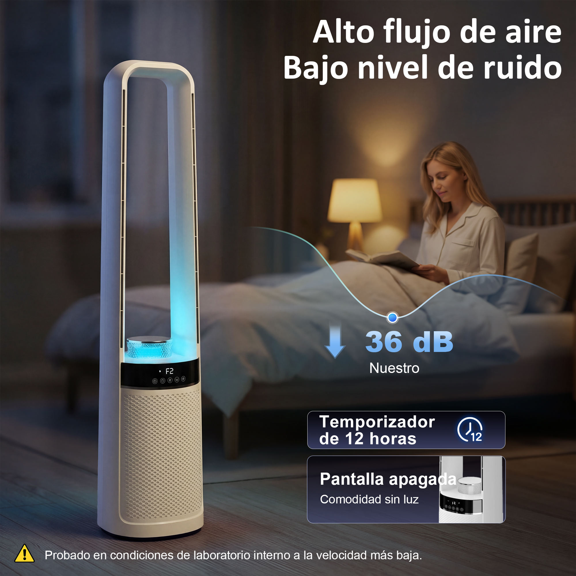Un ventilador de torre blanco con luz azul en un dormitorio. Una mujer lee en la cama.