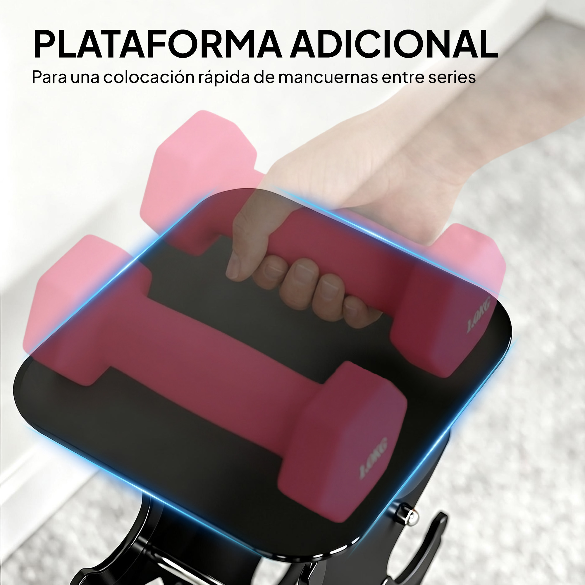 Una mano coloca una mancuerna rosa en una plataforma negra con luces azules.