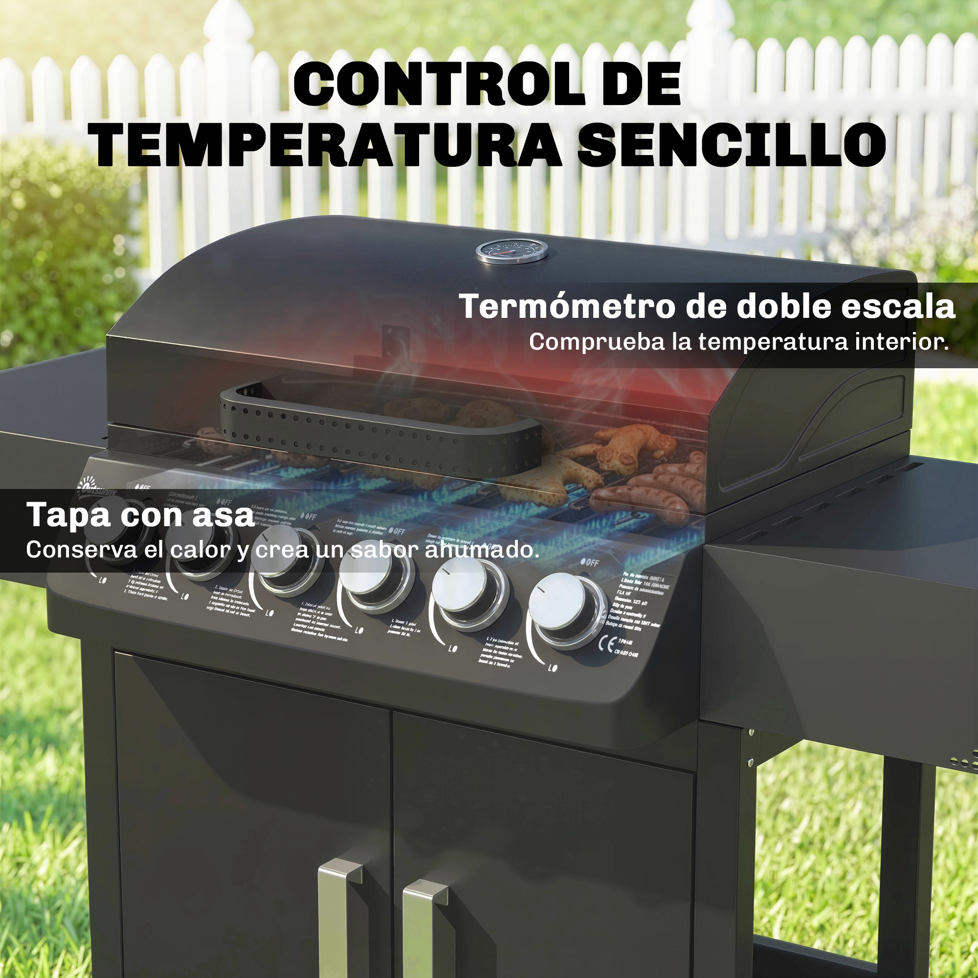 Parrilla negra con tapa abierta, mostrando pollo y salchichas en la rejilla.