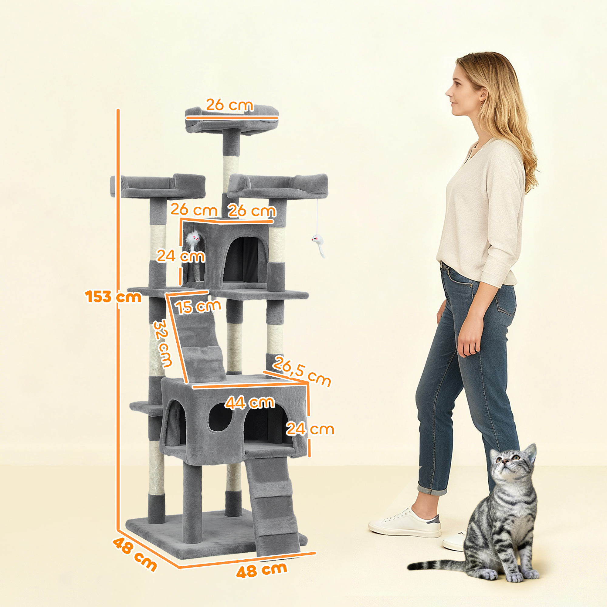 Árbol para gatos gris con mujer y gato, se muestran dimensiones.