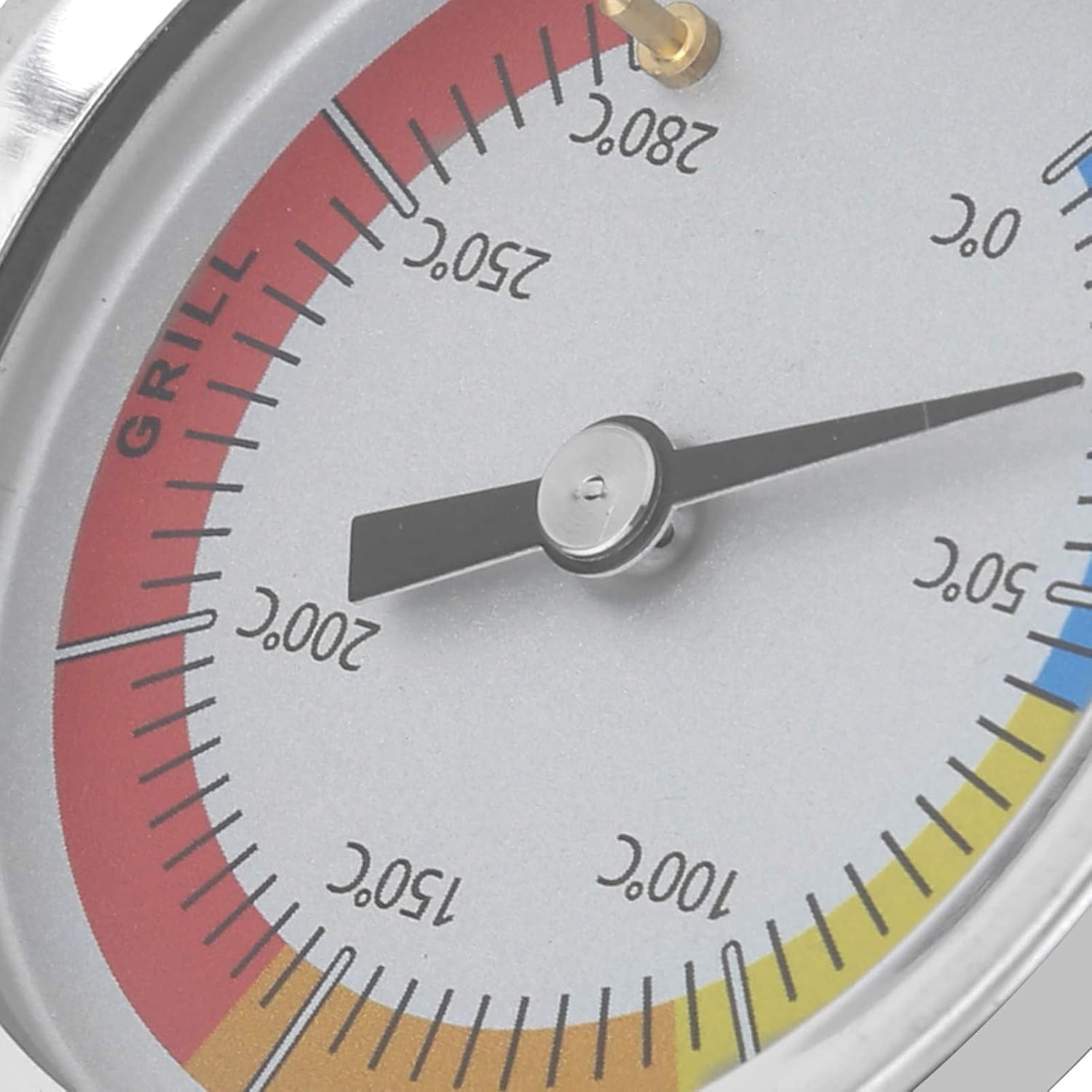 Nahaufnahme eines Thermometers mit Skala von 0-280°C und roter Markierung für GRILL.