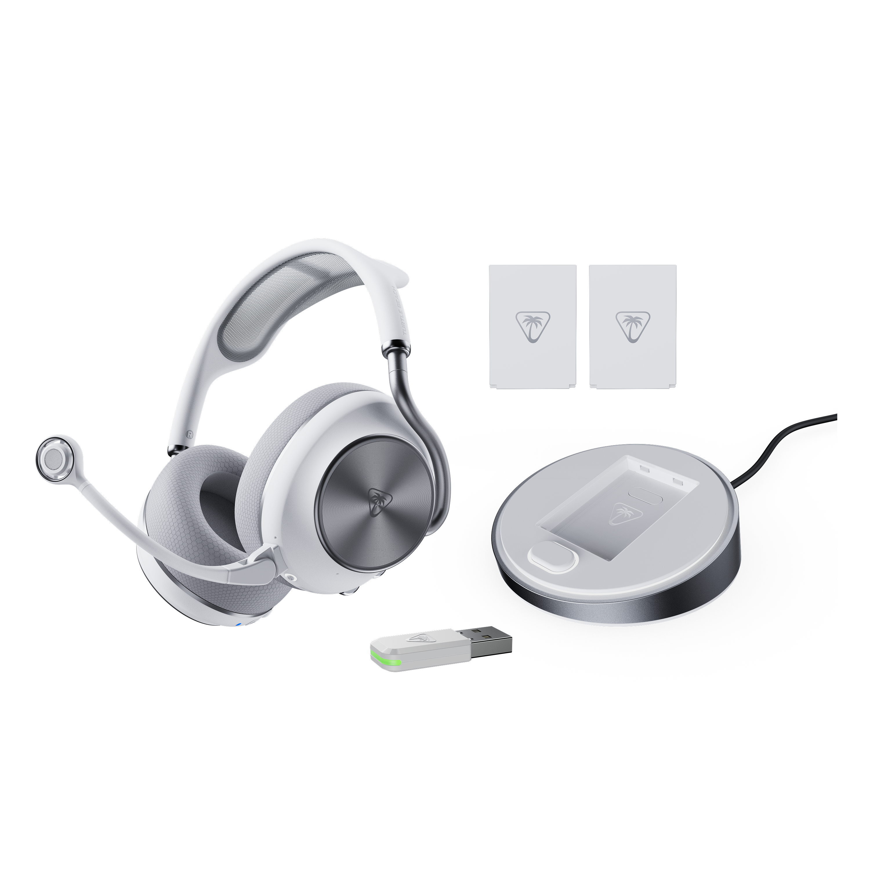 Weiße kabellose Kopfhörer mit Mikrofon, USB-Dongle und Ladestation.