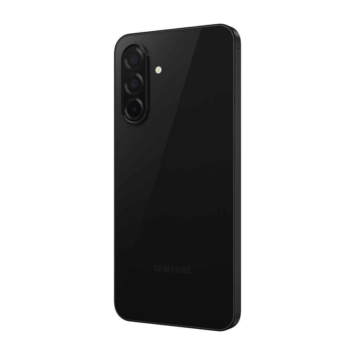 Arkada üç kamera lensi ve flaşı olan siyah akıllı telefon.
