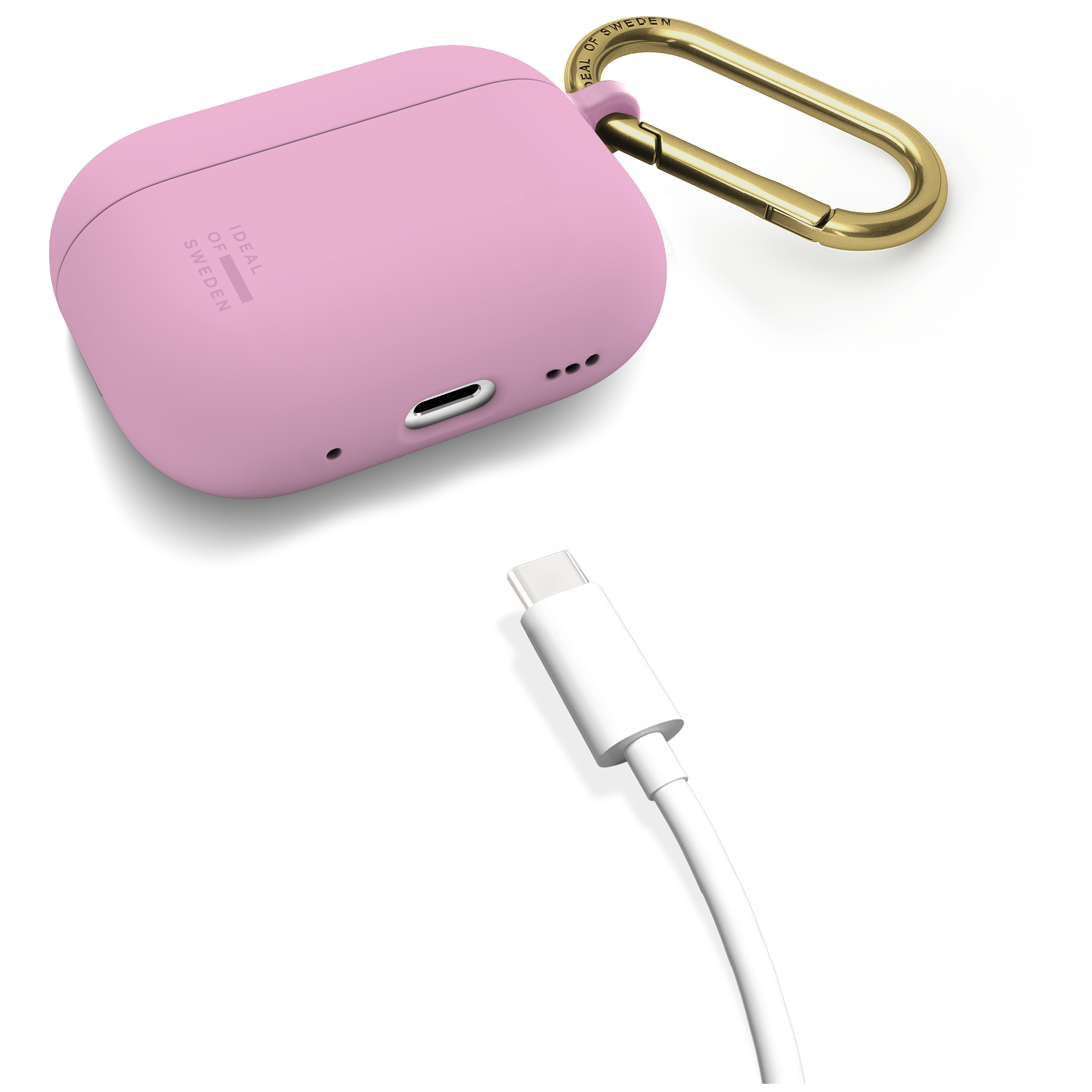 Un estuche de carga rosa con un mosquetón dorado y un cable USB-C blanco.