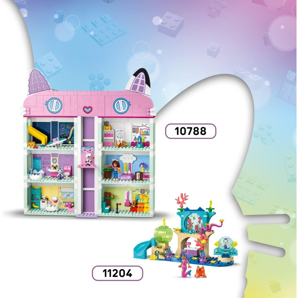 Kaydıraklı pembe kedi evi ve denizkızı ile su altı sahnesi.