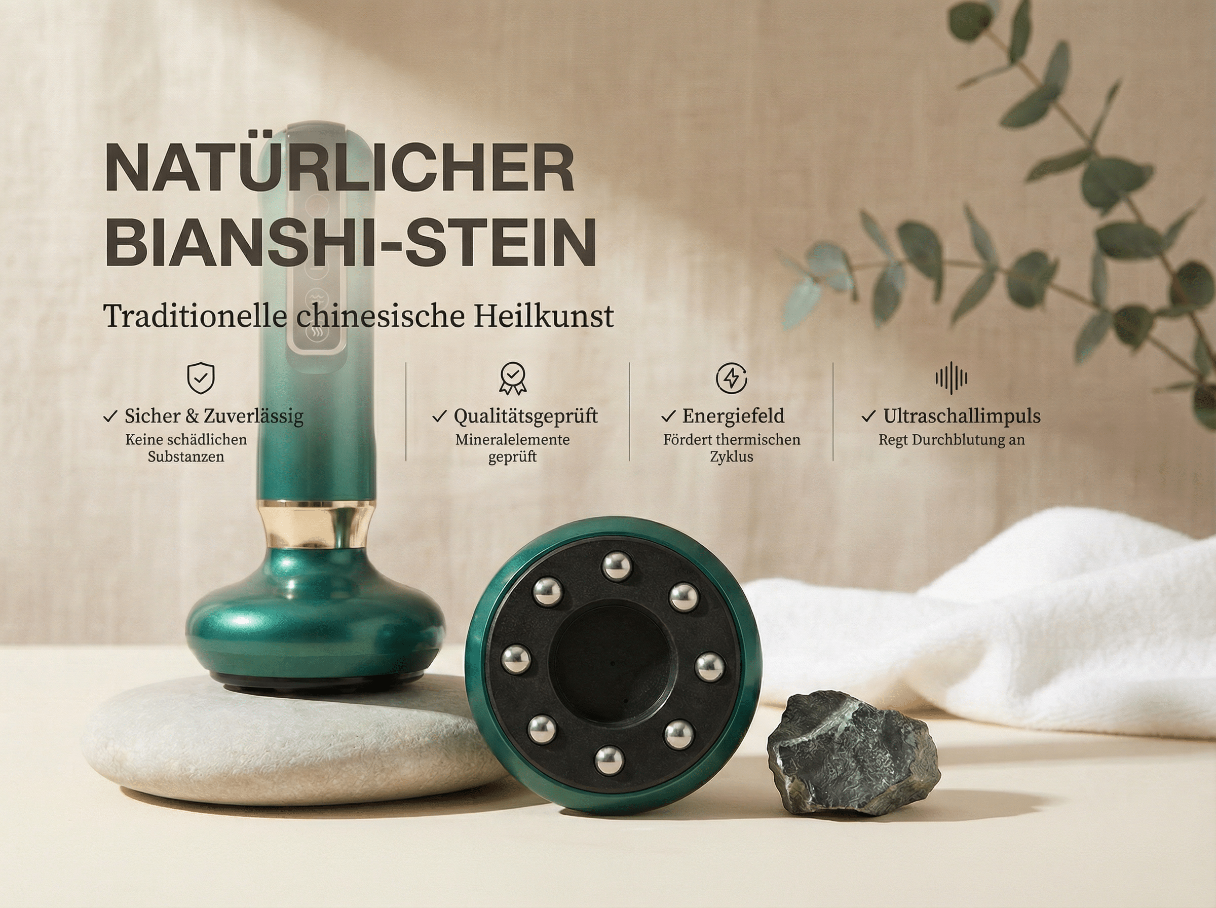 Ein grünes Bian Shi Stein-Gerät mit Golddetails, ein kreisförmiger Aufsatz und ein Stein.