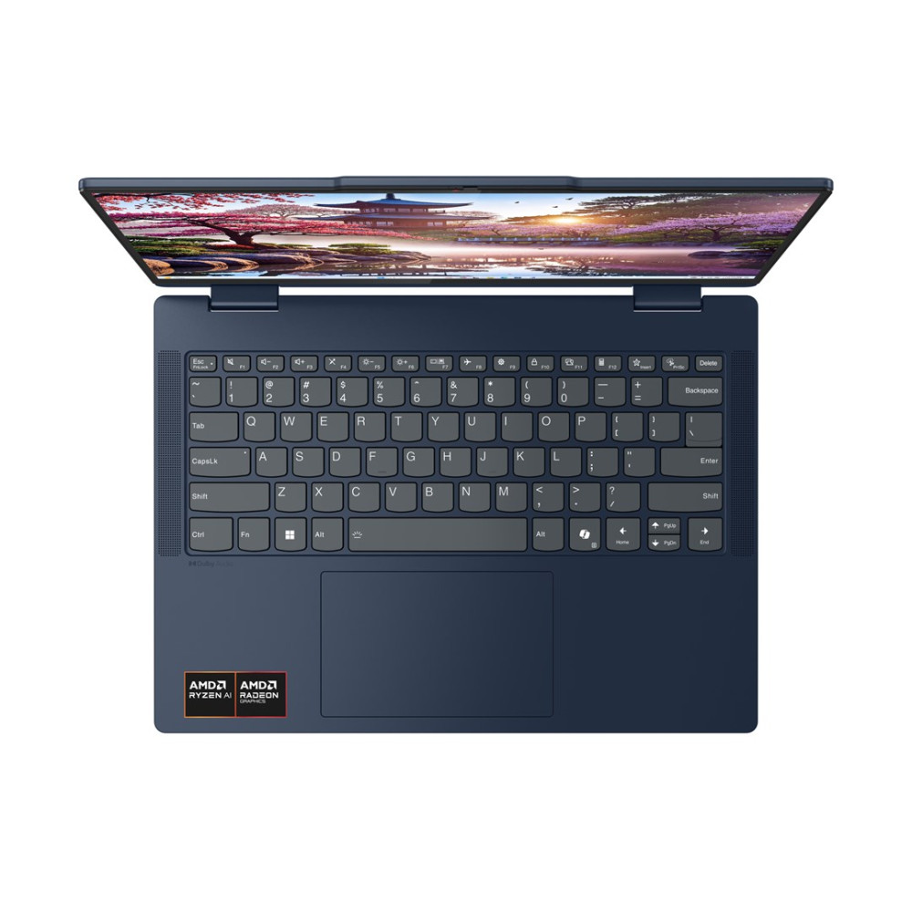 Niebieski laptop z otwartym ekranem pokazującym japońskie kwiaty wiśni i świątynię.