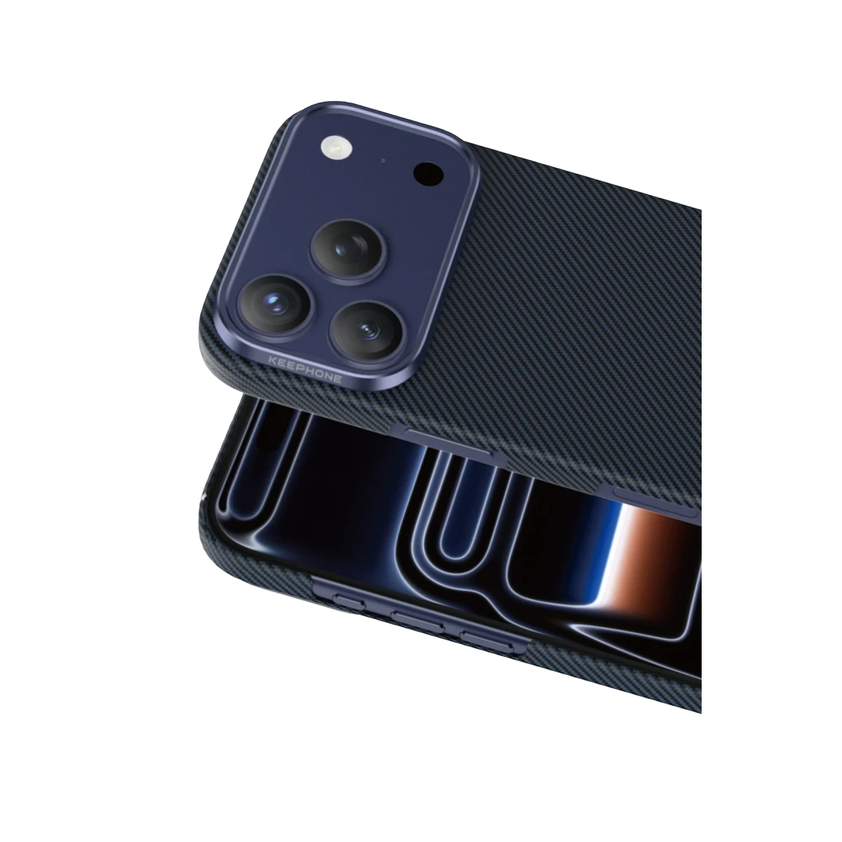 Siyah arka plan üzerinde kamera lensli mavi karbon desenli telefon kılıfı.