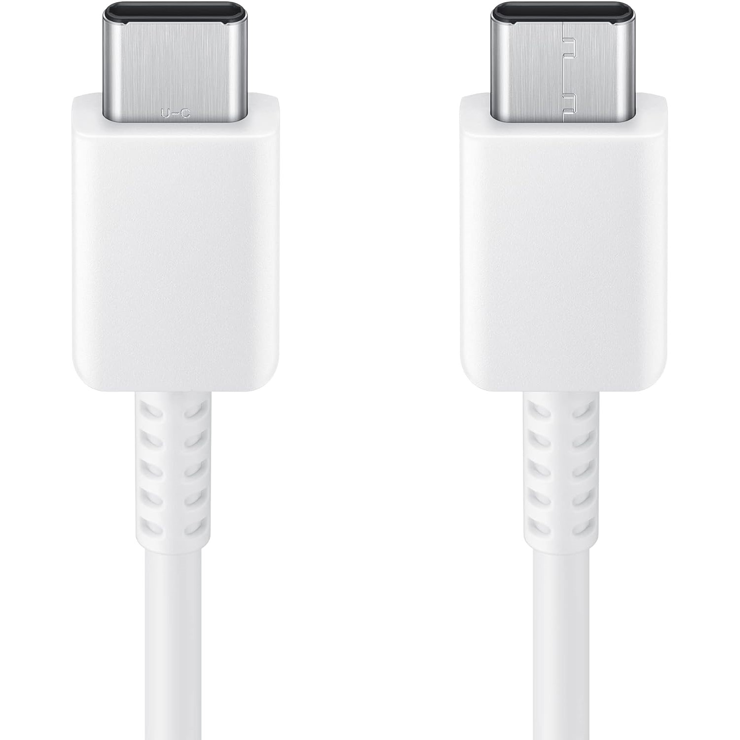 Yan yana iki beyaz USB-C kablosu, beyaz arka plan.